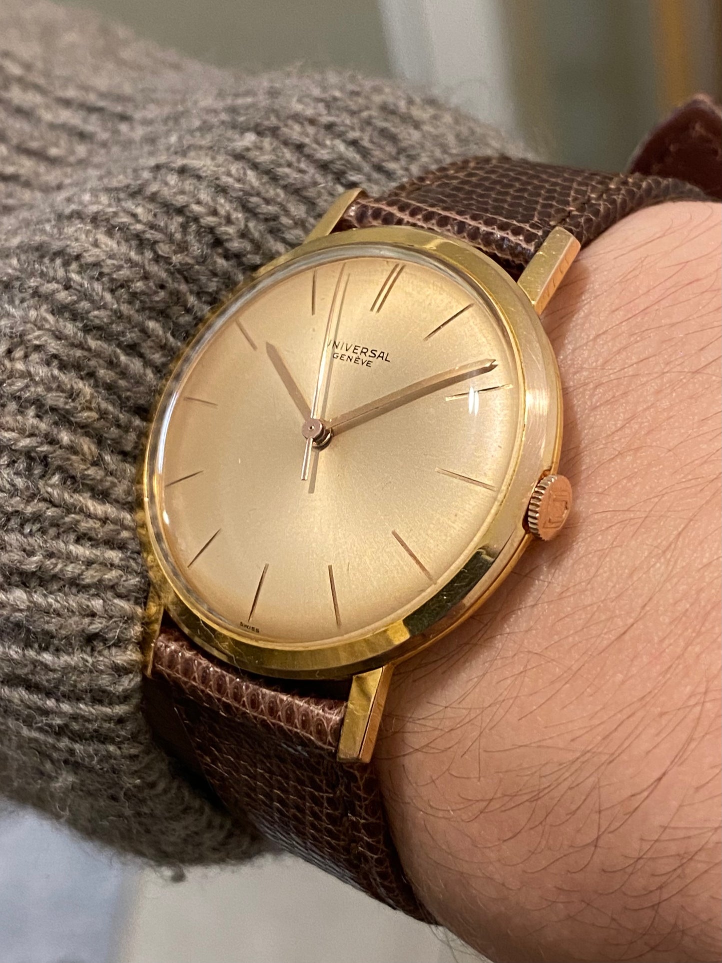 Universal Genève Montre Vintage Mécanique Plaqué Or Cal.1105 1960