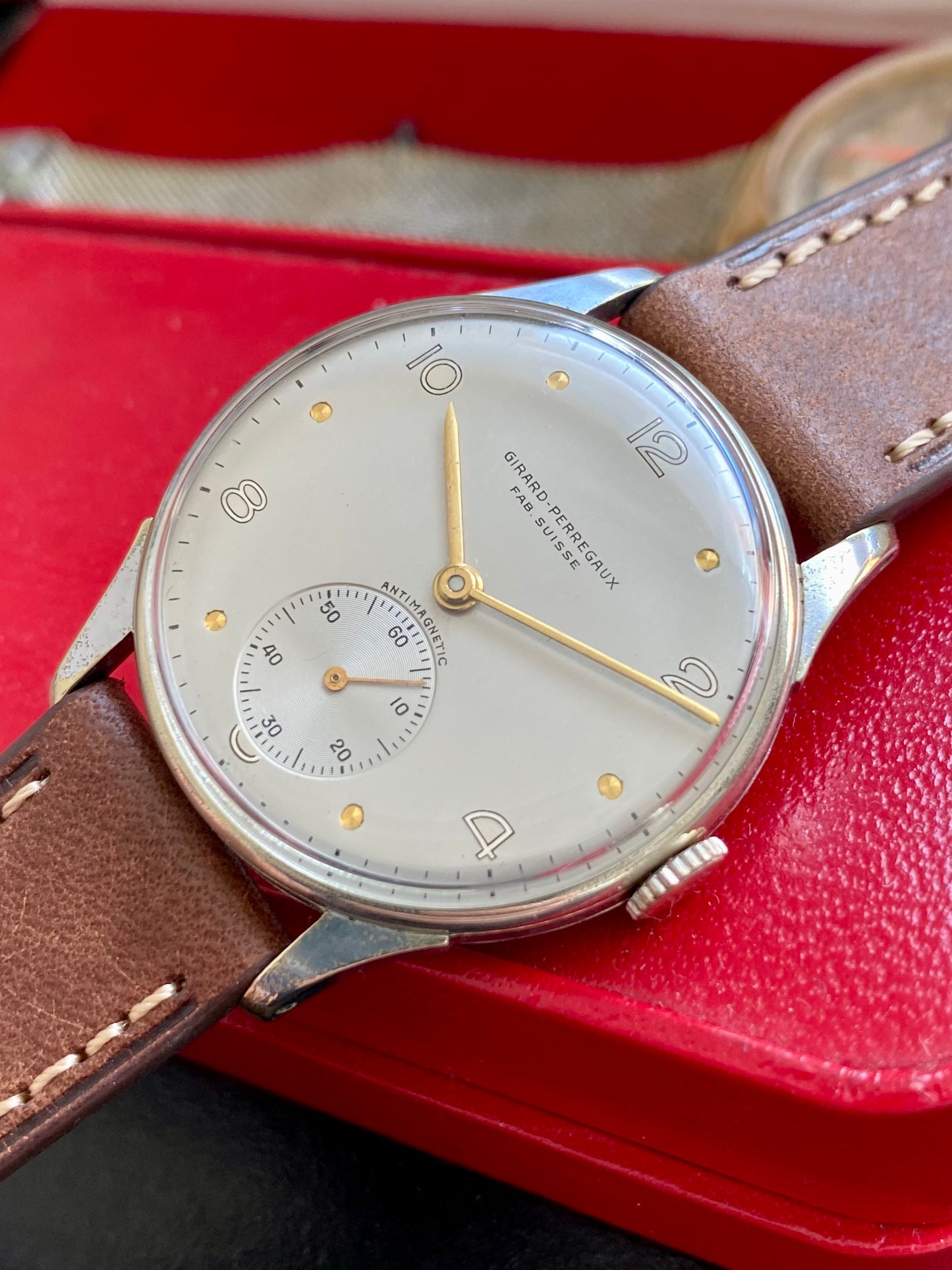 Girard-Perregaux Fab Suisse Antimagnetic Cal.1227 Montre Vintage Mécanique 1950