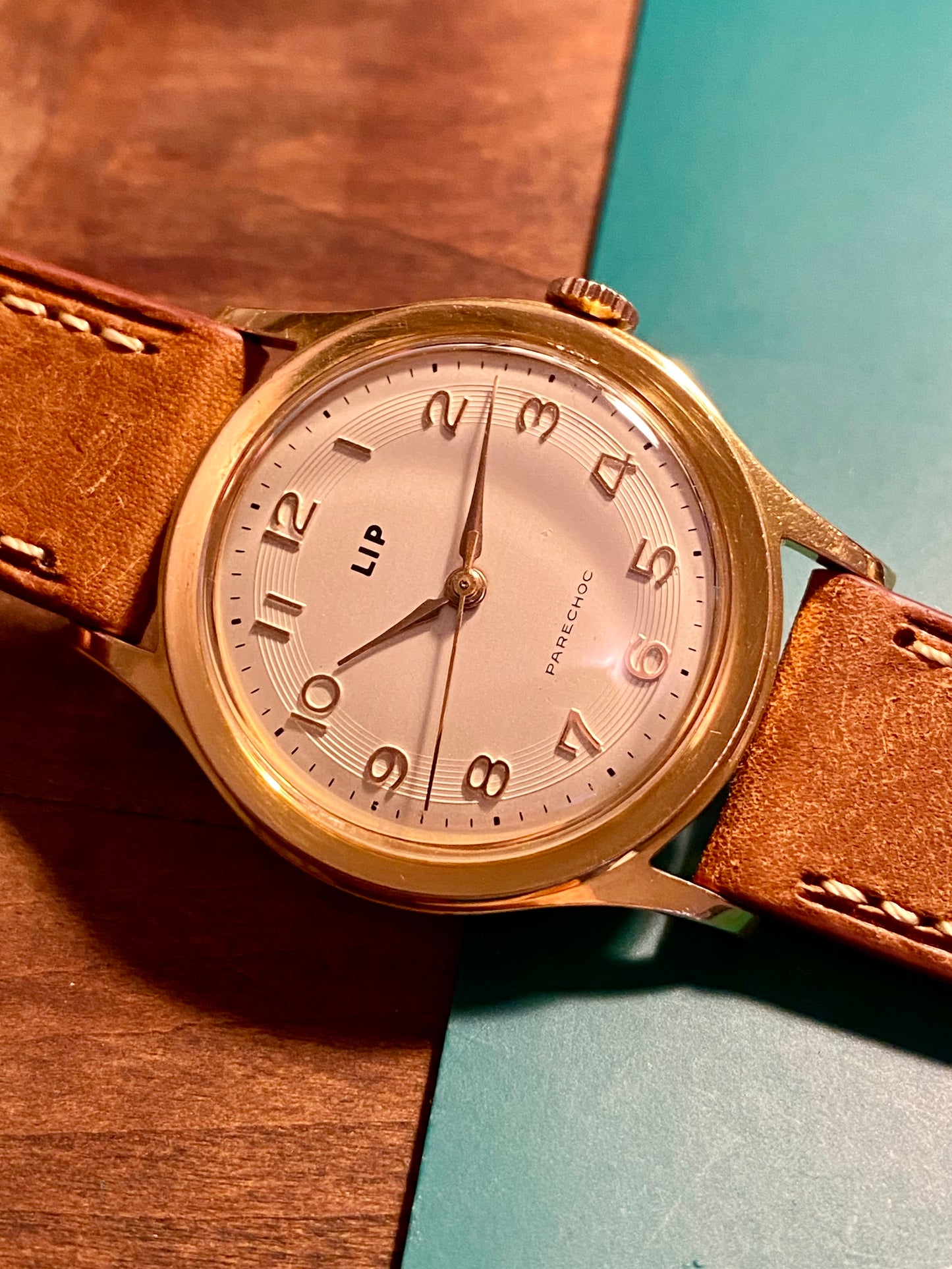 LIP R25 PareChoc Plaqué Or Montre Vintage Mécanique 1950