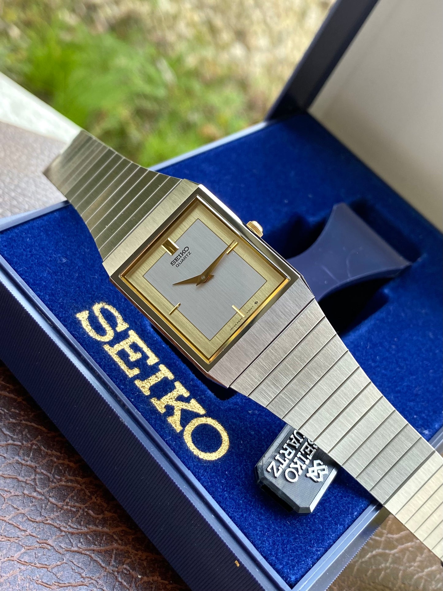 Seiko Quartz Rectangulaire NOS - New Old Stock Neuve - Montre Vintage 6530-6190 Or Acier + Boîte - 1980