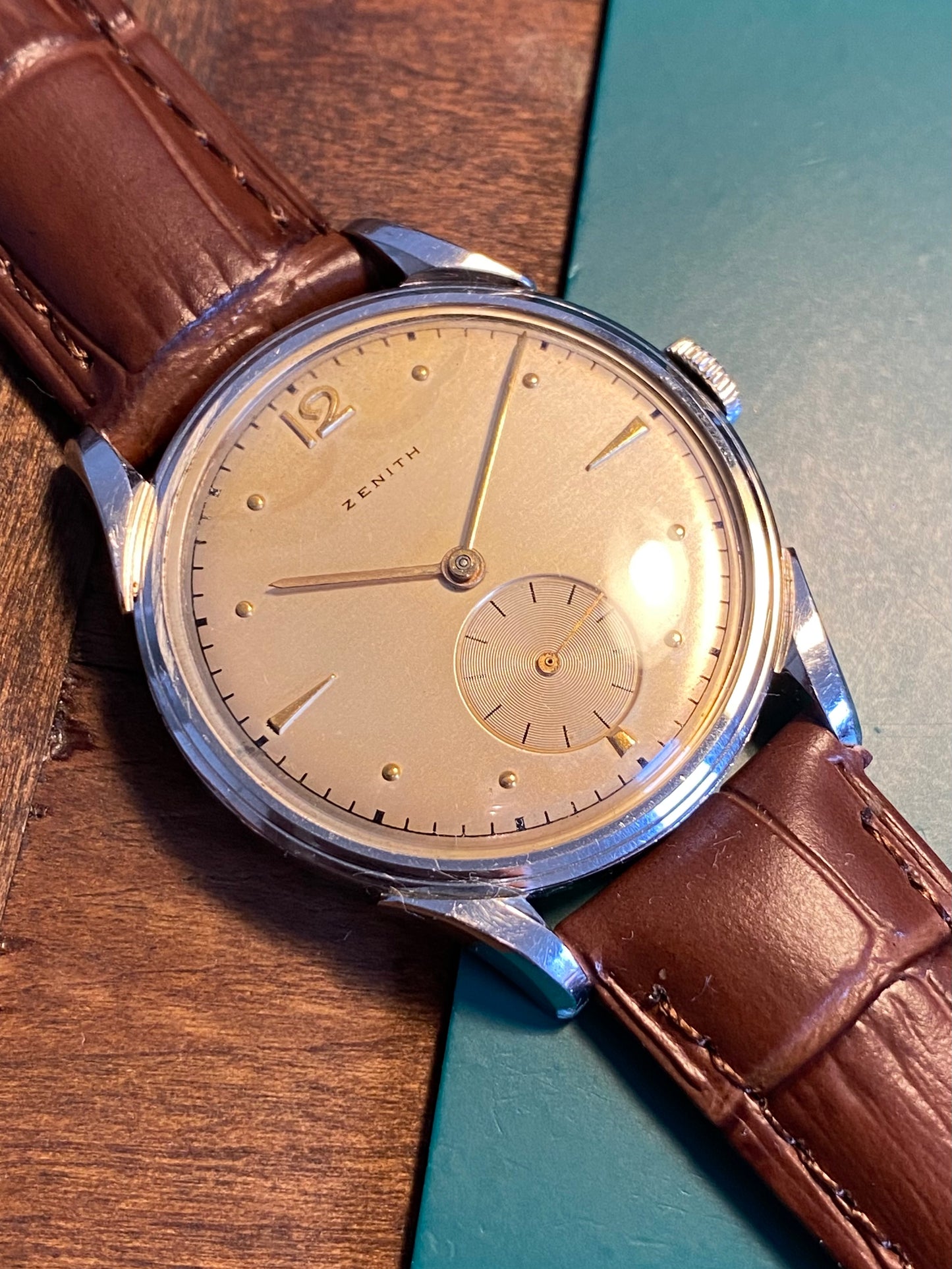 Zenith Calatrava Montre Vintage Mécanique 106-50-6 1950