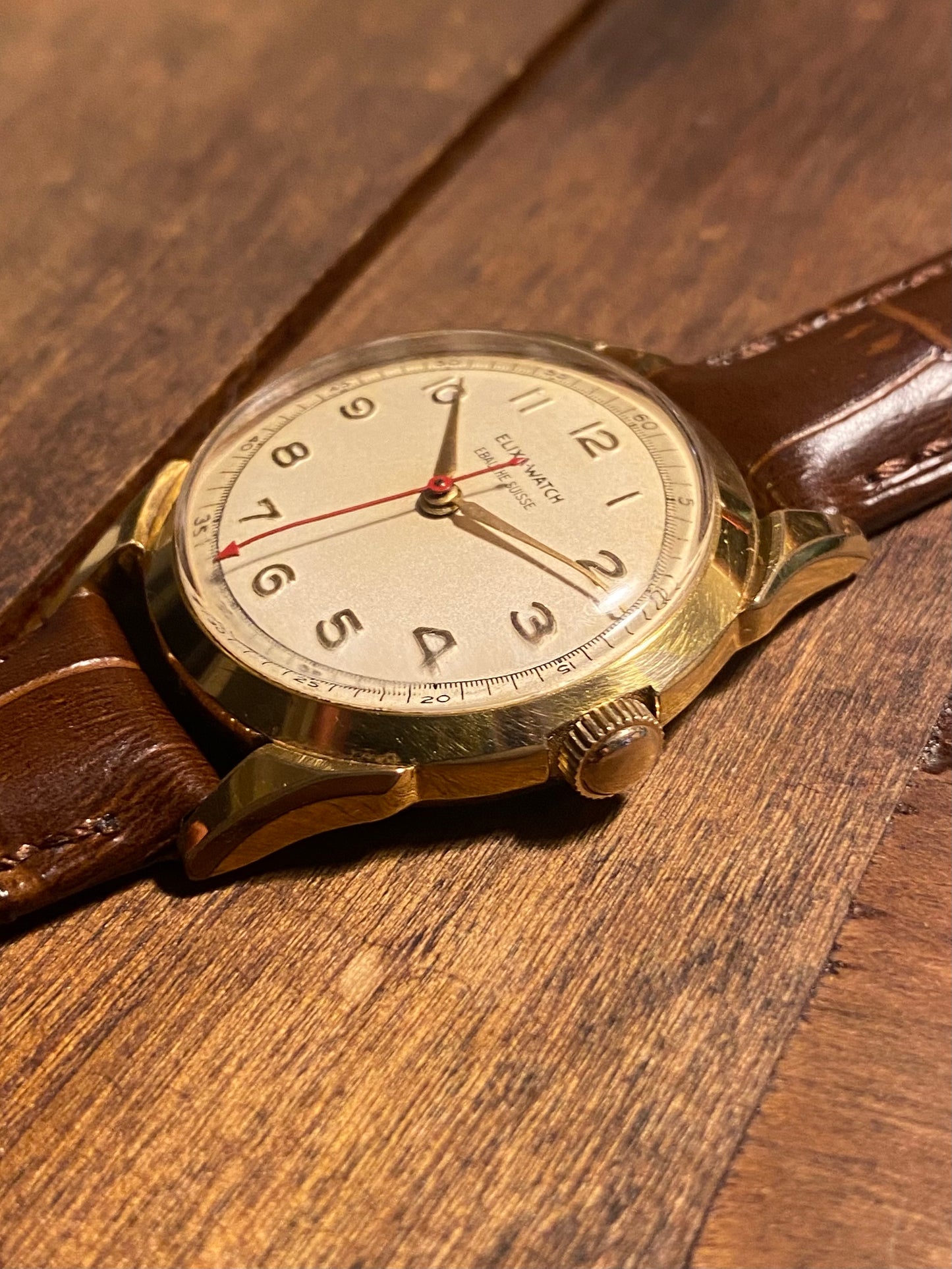 Elixa Montre Vintage Mécanique Ébauche Suisse 1950