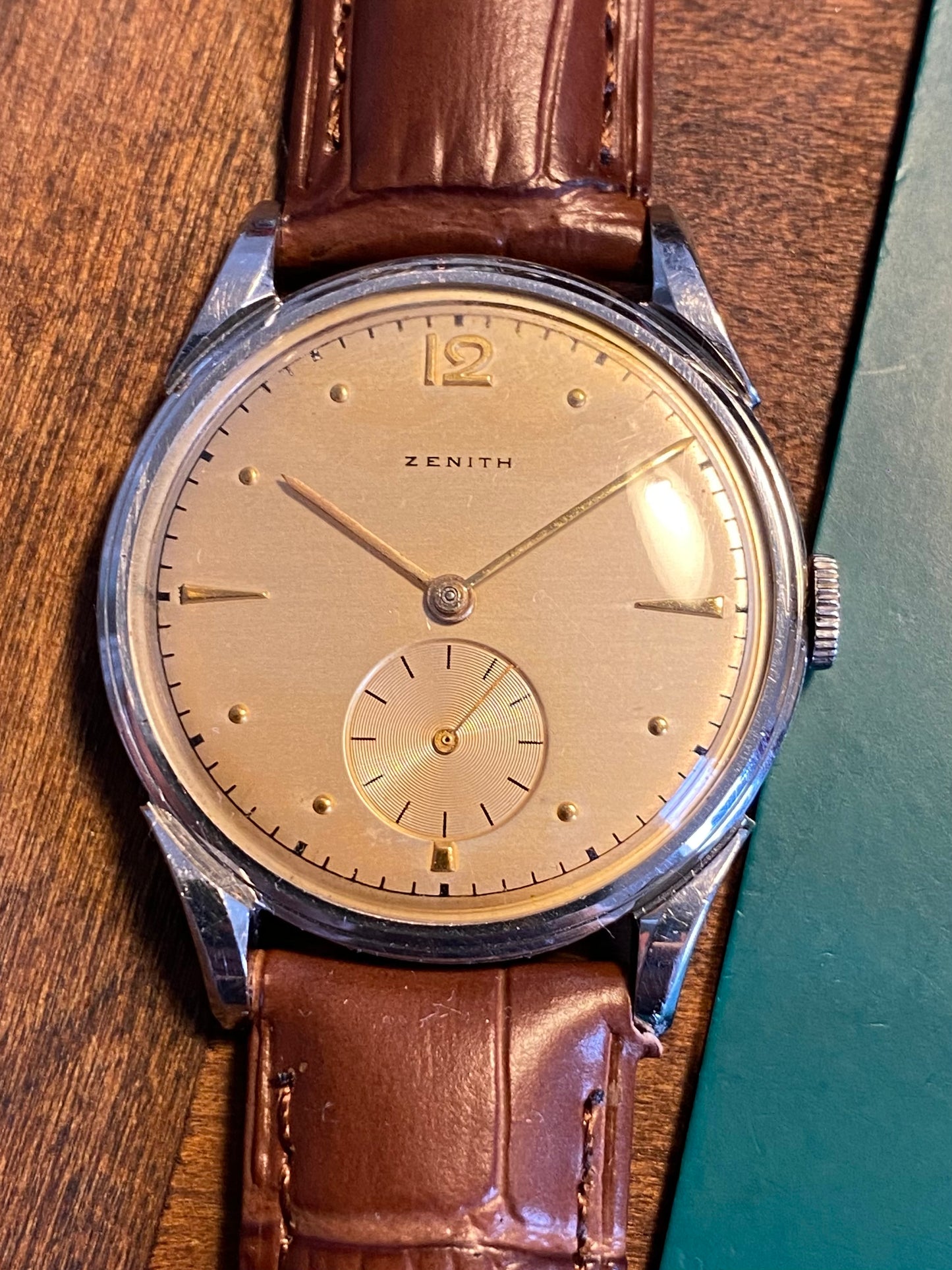 Zenith Calatrava Montre Vintage Mécanique 106-50-6 1950