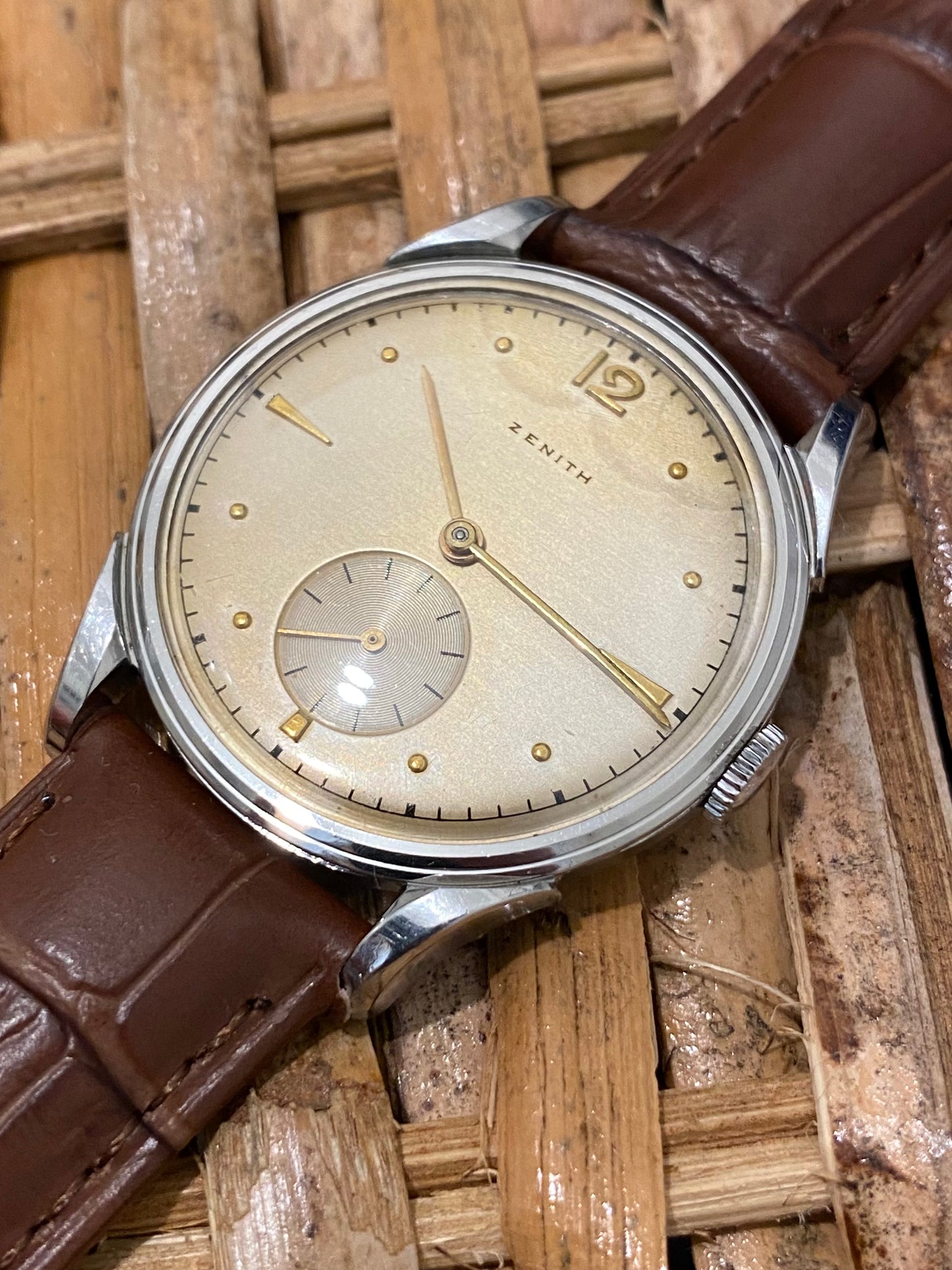 Zenith Calatrava Montre Vintage Mécanique 106-50-6 1950