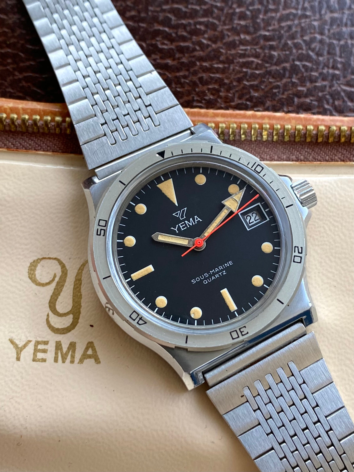 Yema France Sous-Marine - FE6121 Montre Vintage Quartz 1980