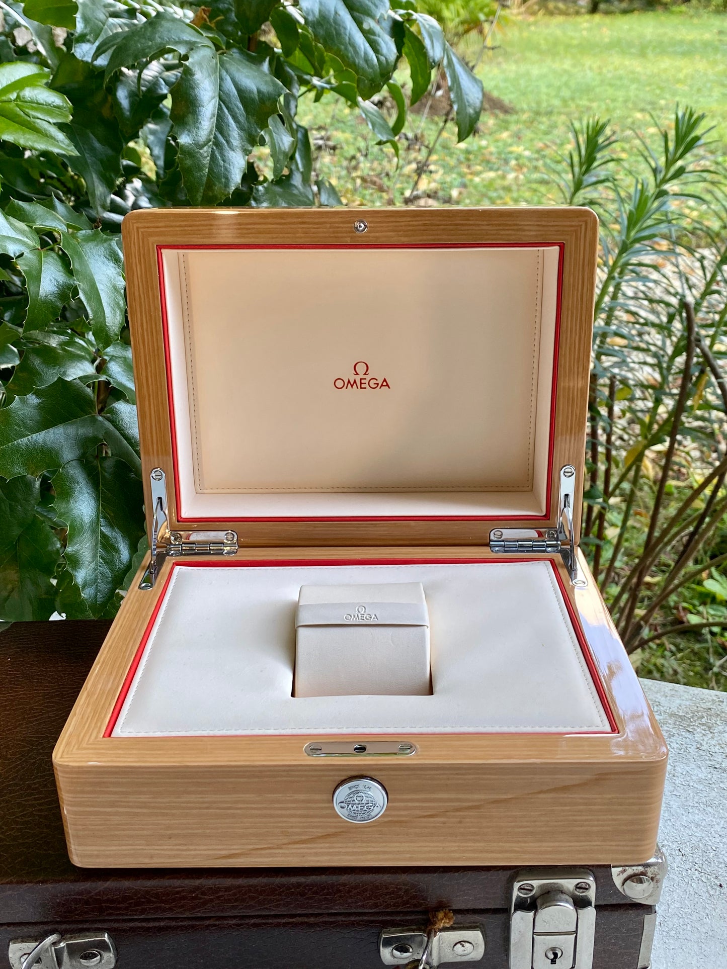 OMEGA Ecrin Boîte de Rangement Pour Montre de Luxe - Étui en Bois Laqué