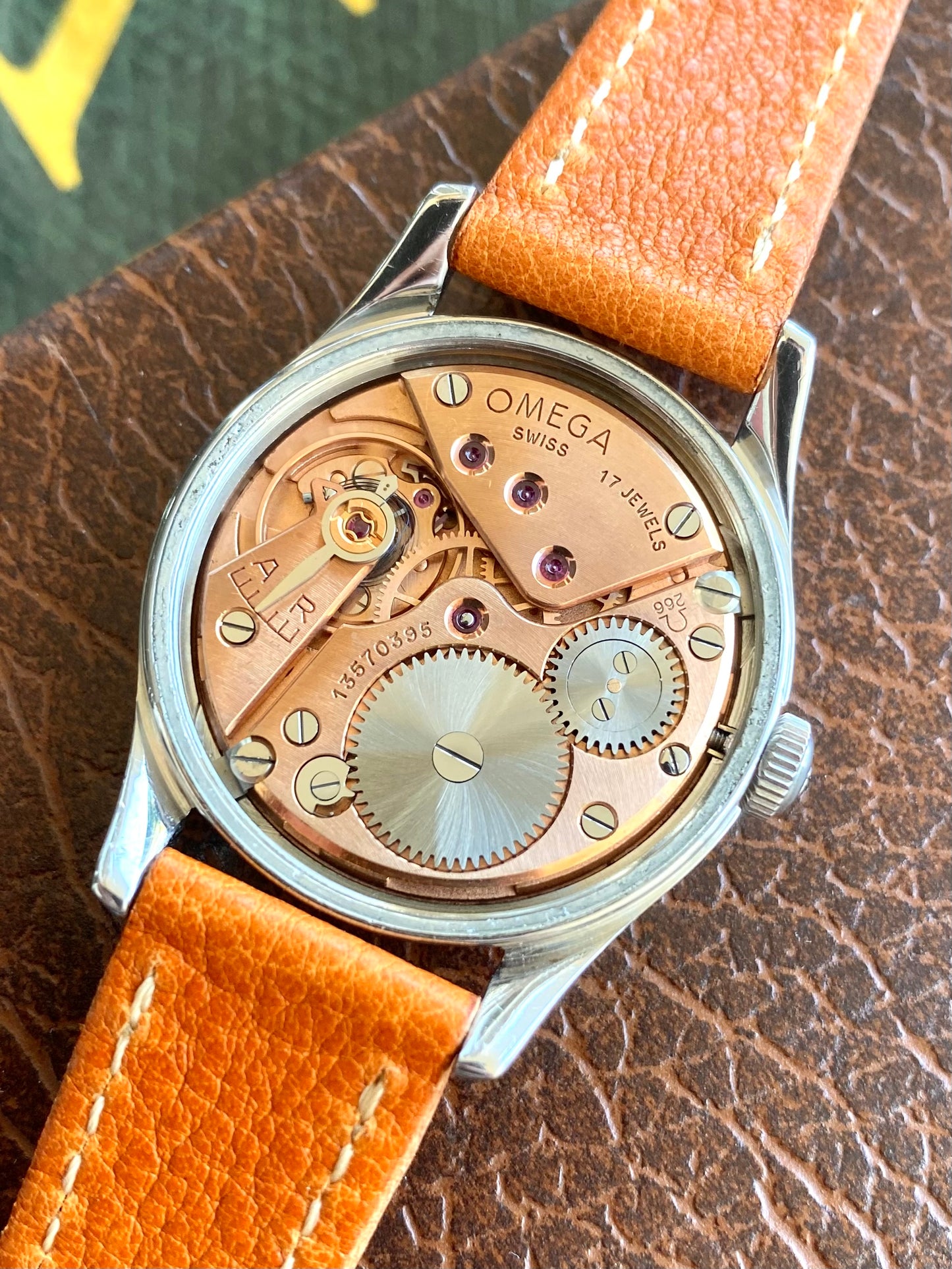 Omega Ref. 2639-13 Cal.266 Montre Vintage Mécanique Cadran HoneyComb - 1953