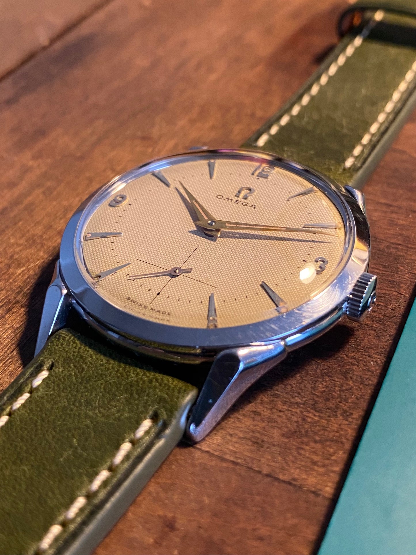 Omega 2605-16 Cadran Nid D’abeille "Honey Comb" Cal.266 Montre Vintage Mécanique 1954