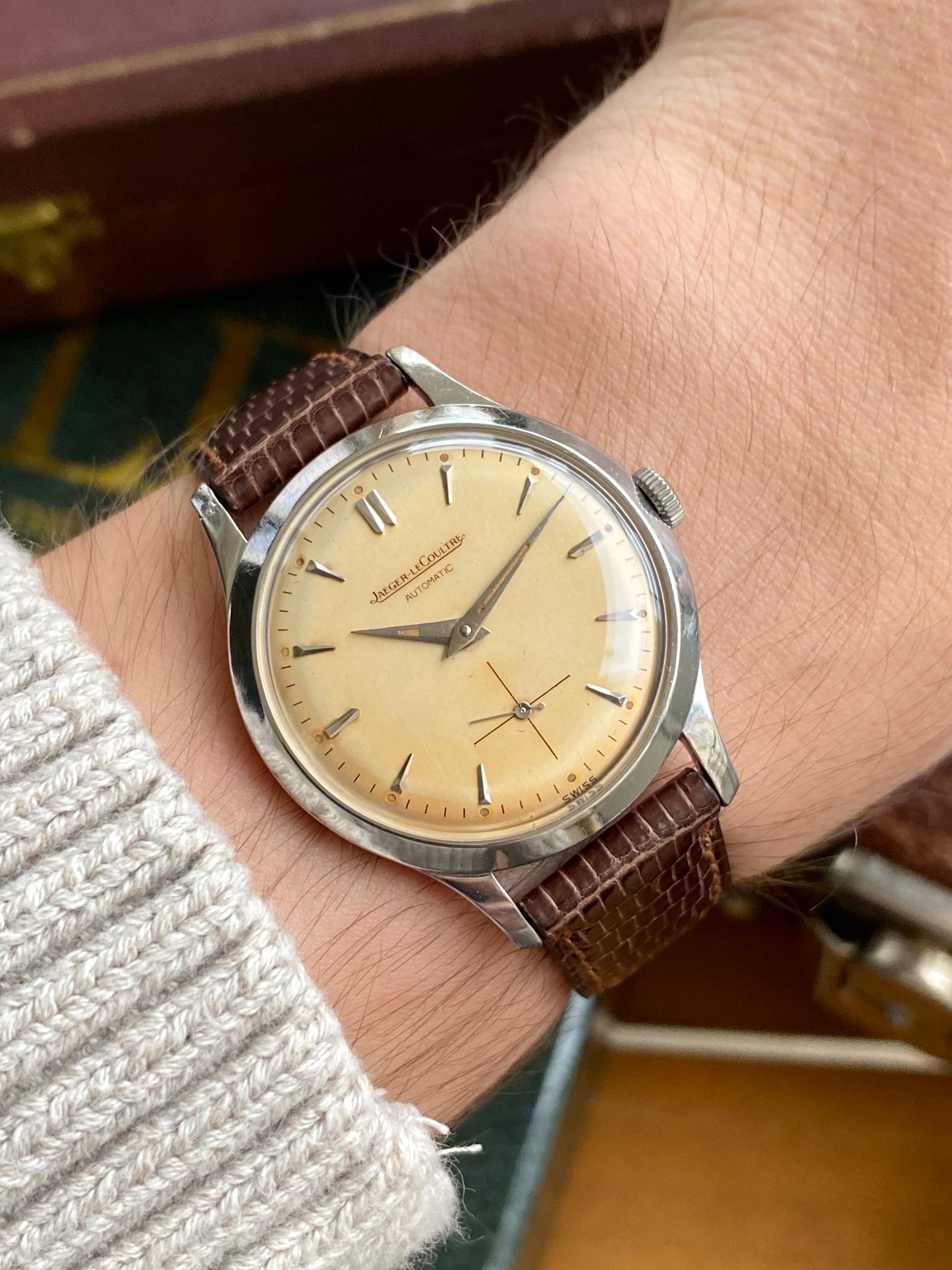 Jaeger-LeCoultre Bumper Automatic Cal. 812 Montre Vintage Mécanique Suisse