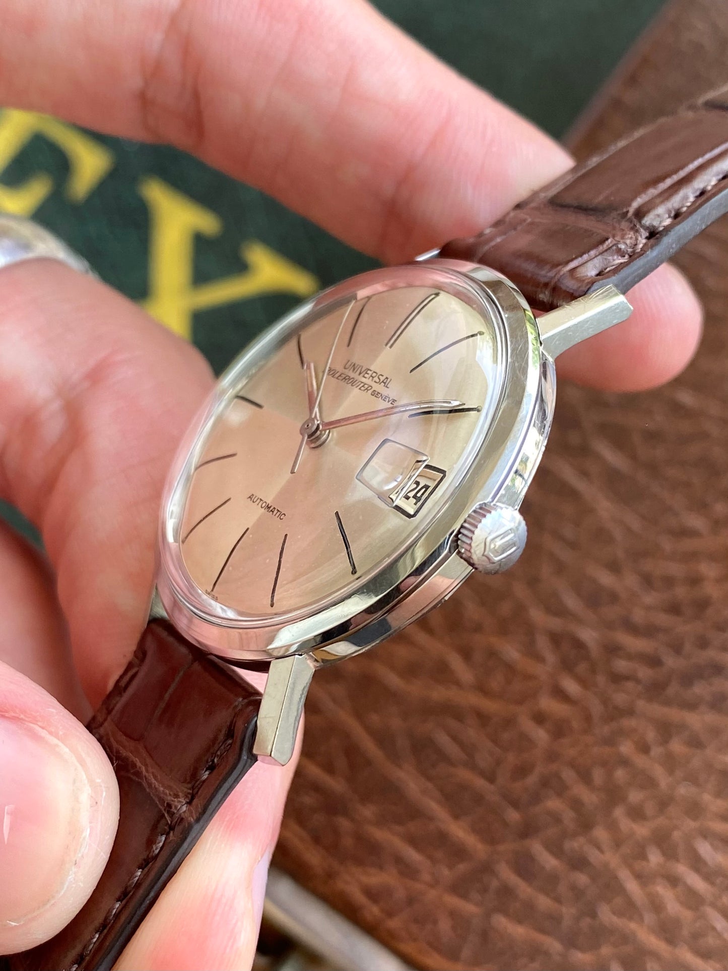 Universal Polerouter Genève Automatic Microtor - Ref.204604-4 - Cal. 218-2 - Montre Vintage Mécanique 1960
