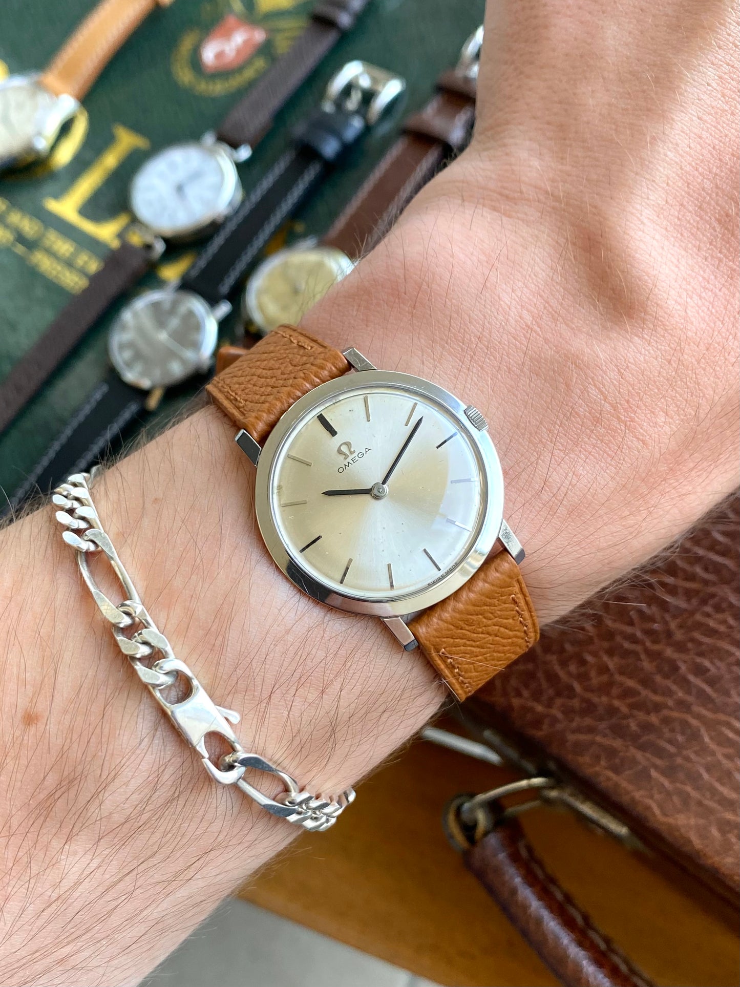 Omega Extra-Plate Ref. 14782-61 Cal. 620 Montre Vintage Mécanique Acier 1964