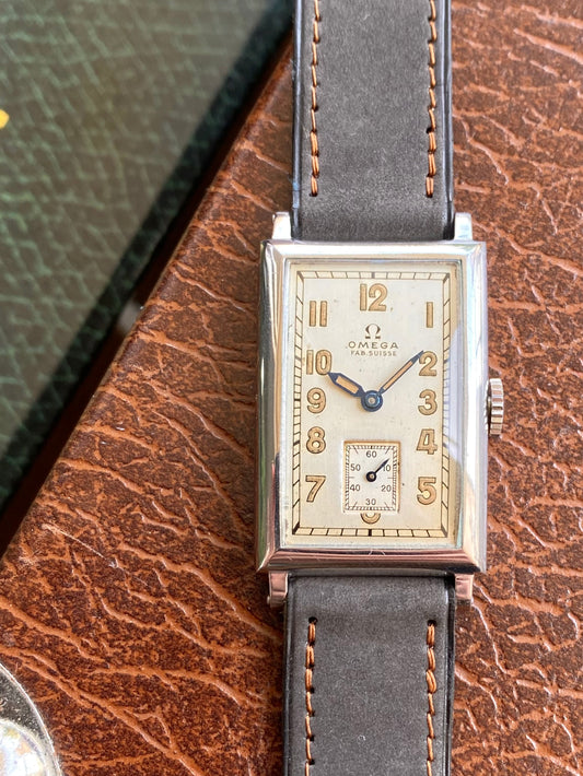 Omega T17 Fab Suisse NOS - New Old Stock Neuve - Montre Vintage Mécanique Rectangle 1936