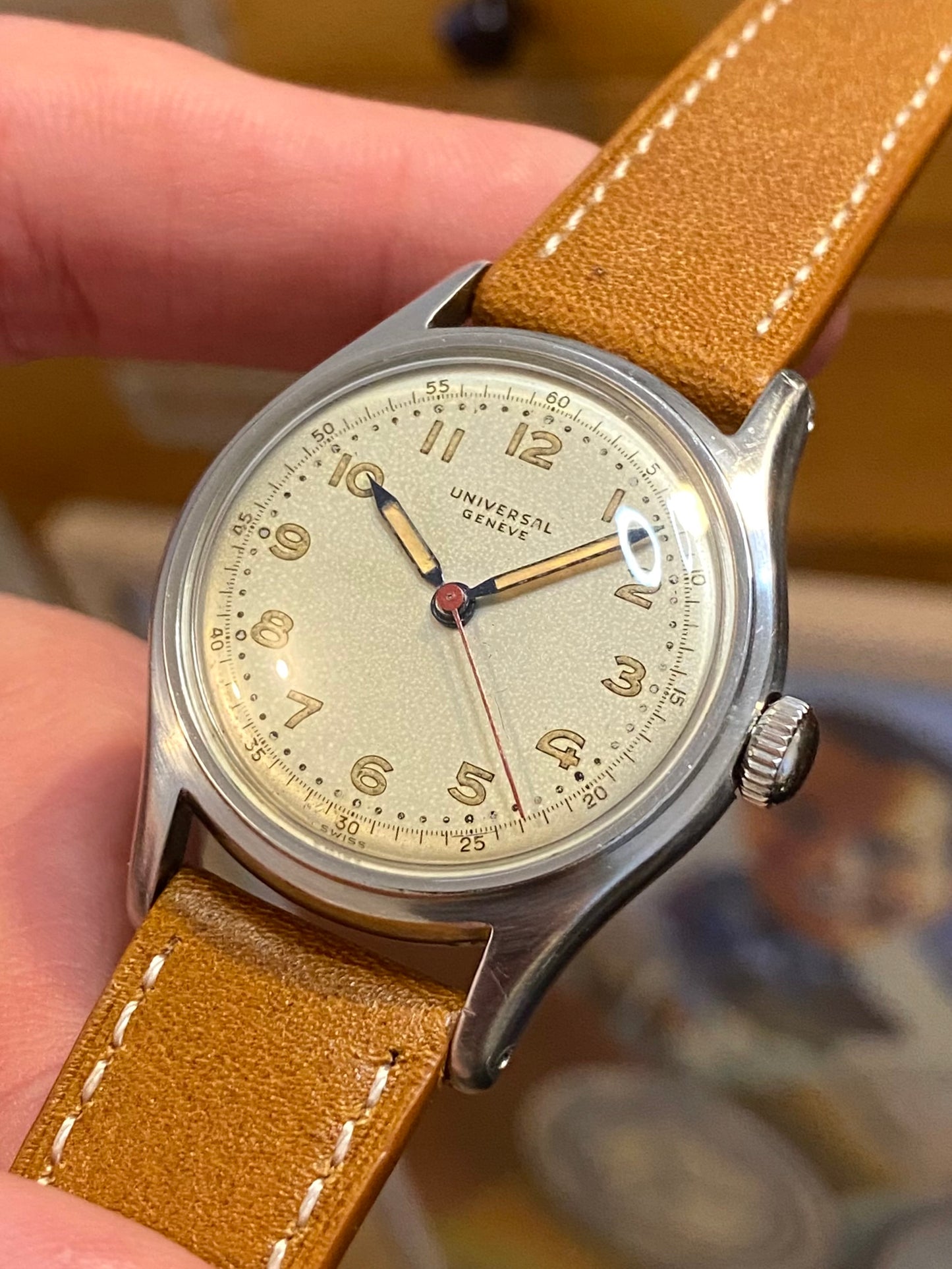 Universal Genève Military Watch - Ref.20724 Cal.263 Enversteel Montre Vintage Mécanique 1945