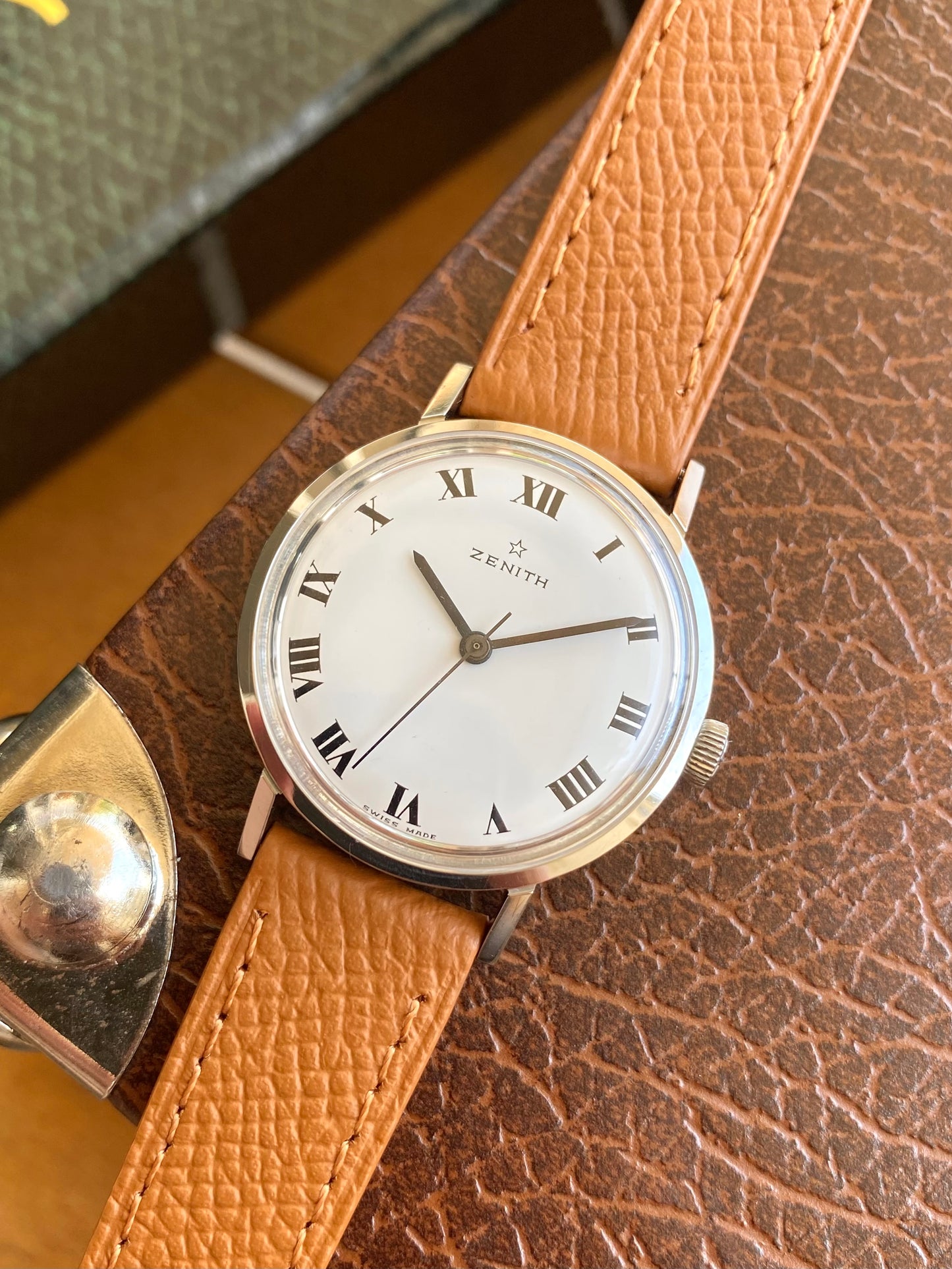 Zenith Suisse Montre Vintage Mécanique Calibre 2542 - Chiffres Romains - 1960 + Boucle