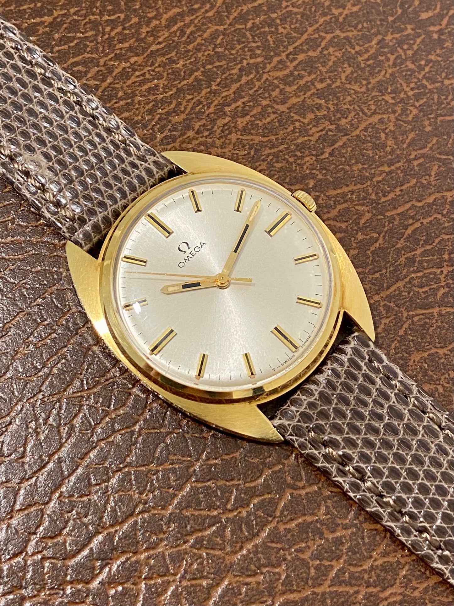 Omega 18k 750/1000 Or Jaune 131-90001 Montre Vintage Cal.601 Mécanique 1969