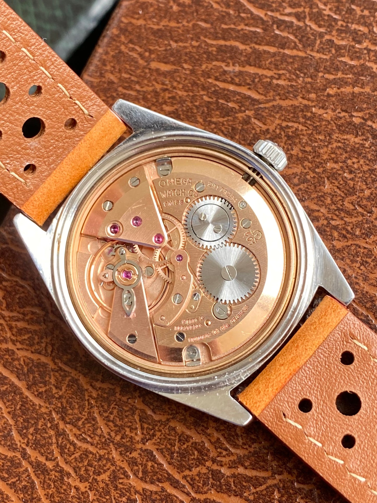 Omega Genève 135.041 - Montre Vintage Mécanique - Cal.601 Suisse 1969