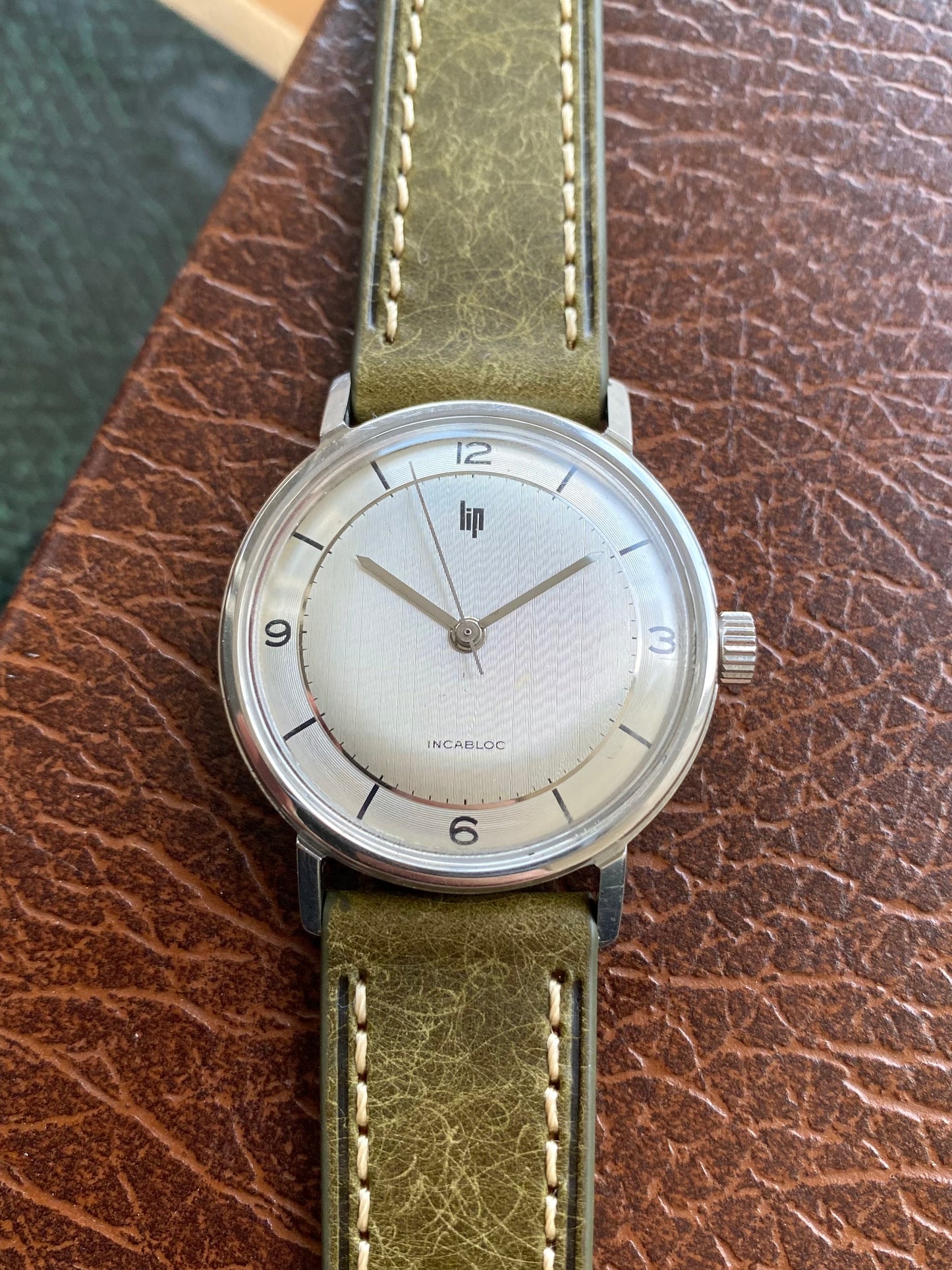 LIP France Montre Vintage Mécanique Acier Calibre R23 1960