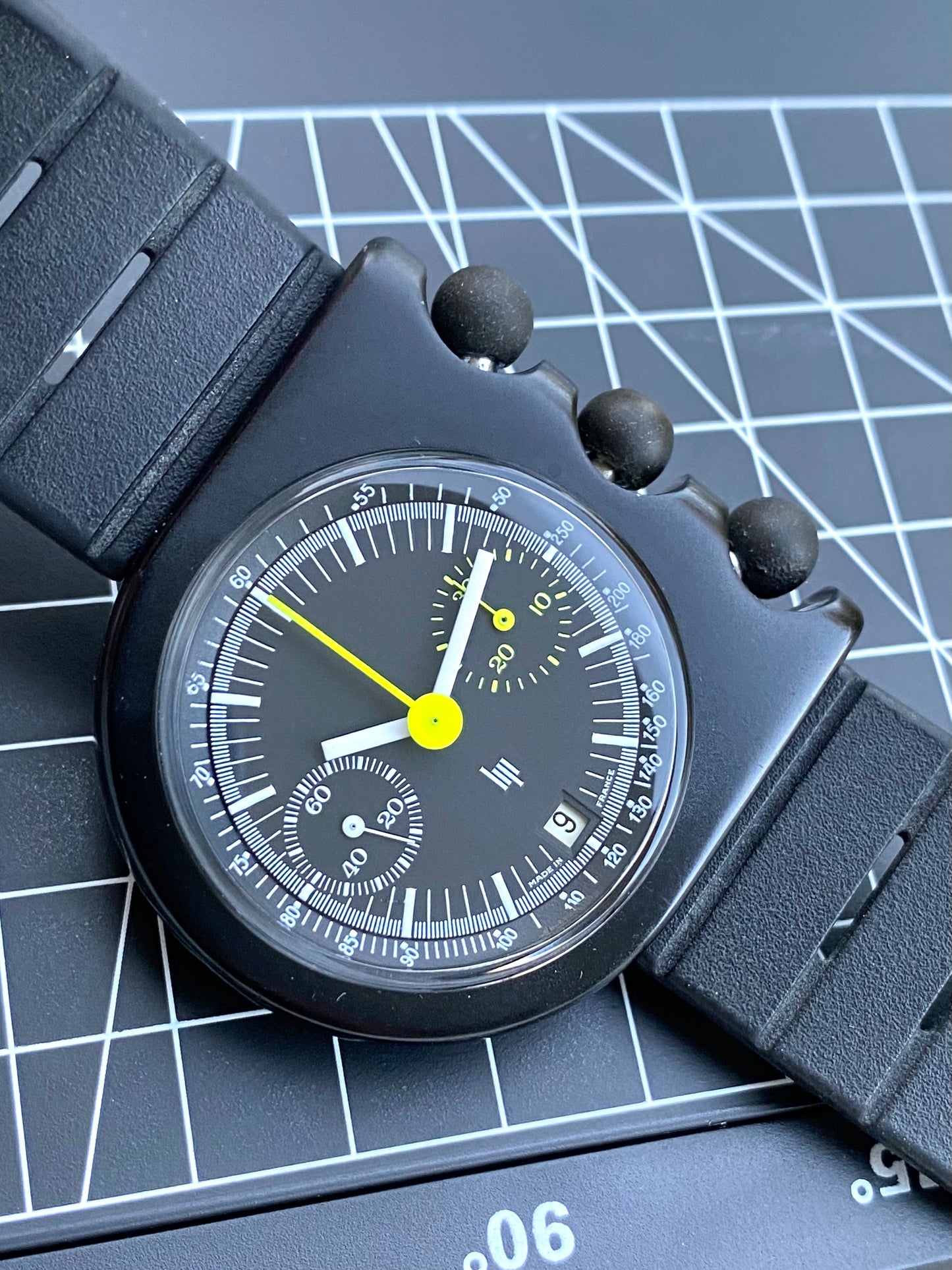 LIP Mach 2000 Chronograph Valjoux 7734 - Roger Tallon - Montre Vintage Mécanique - 1970