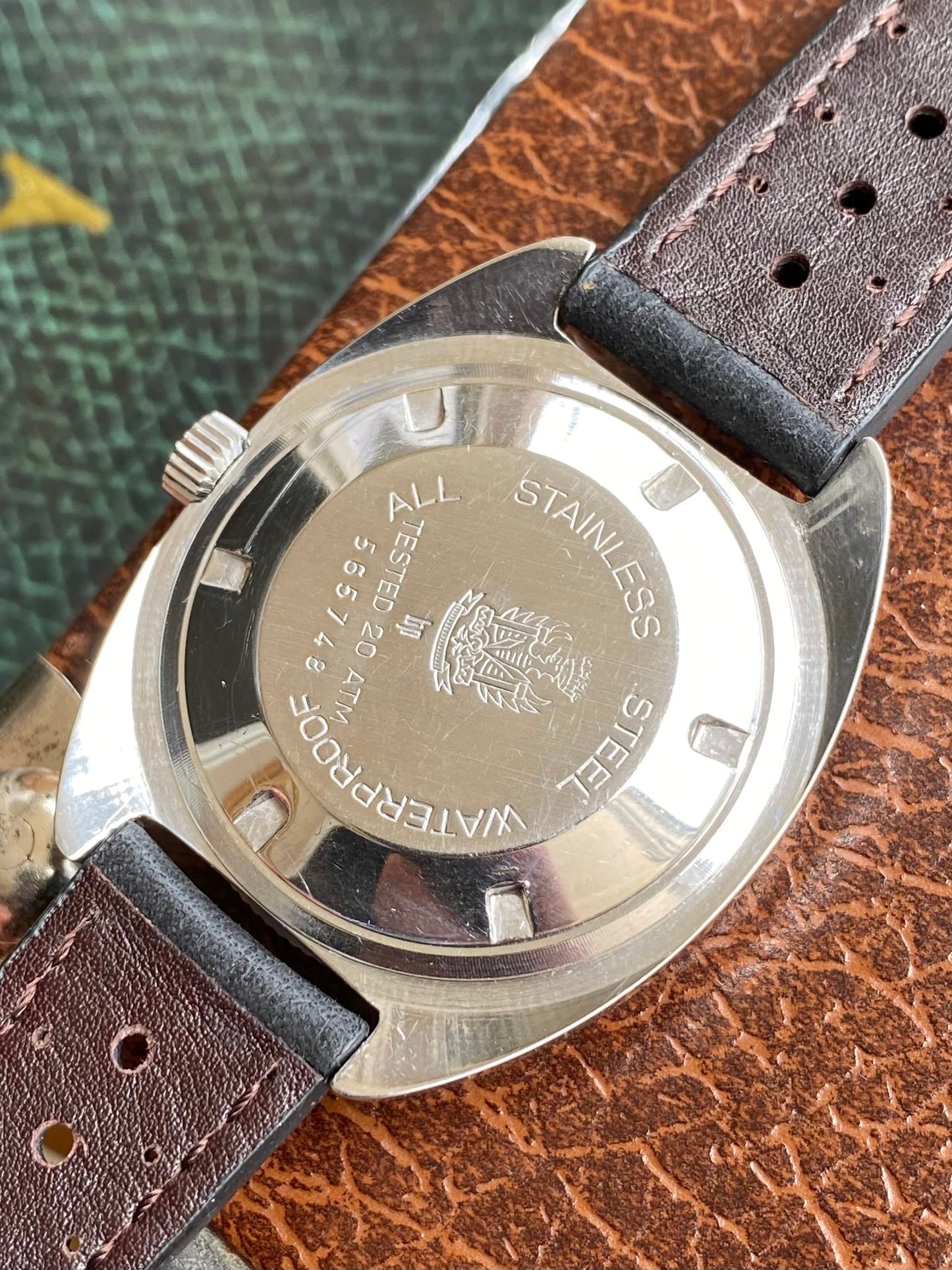 LIP France Automatic Diver Jour-Date - Montre Vintage Mécanique Plongée PUW1463 - 1960