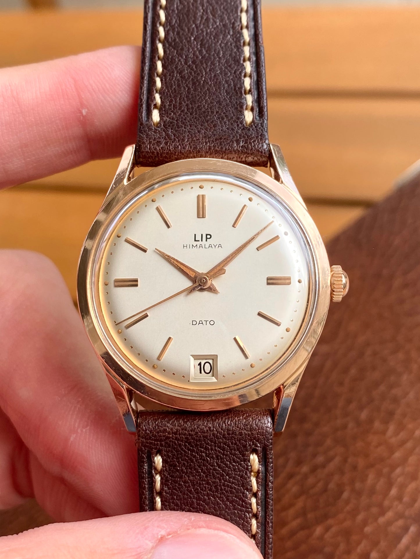 LIP Himalaya Dato Boitier Super Plaqué Or 200 Microns - Montre Vintage Mécanique R23 1960