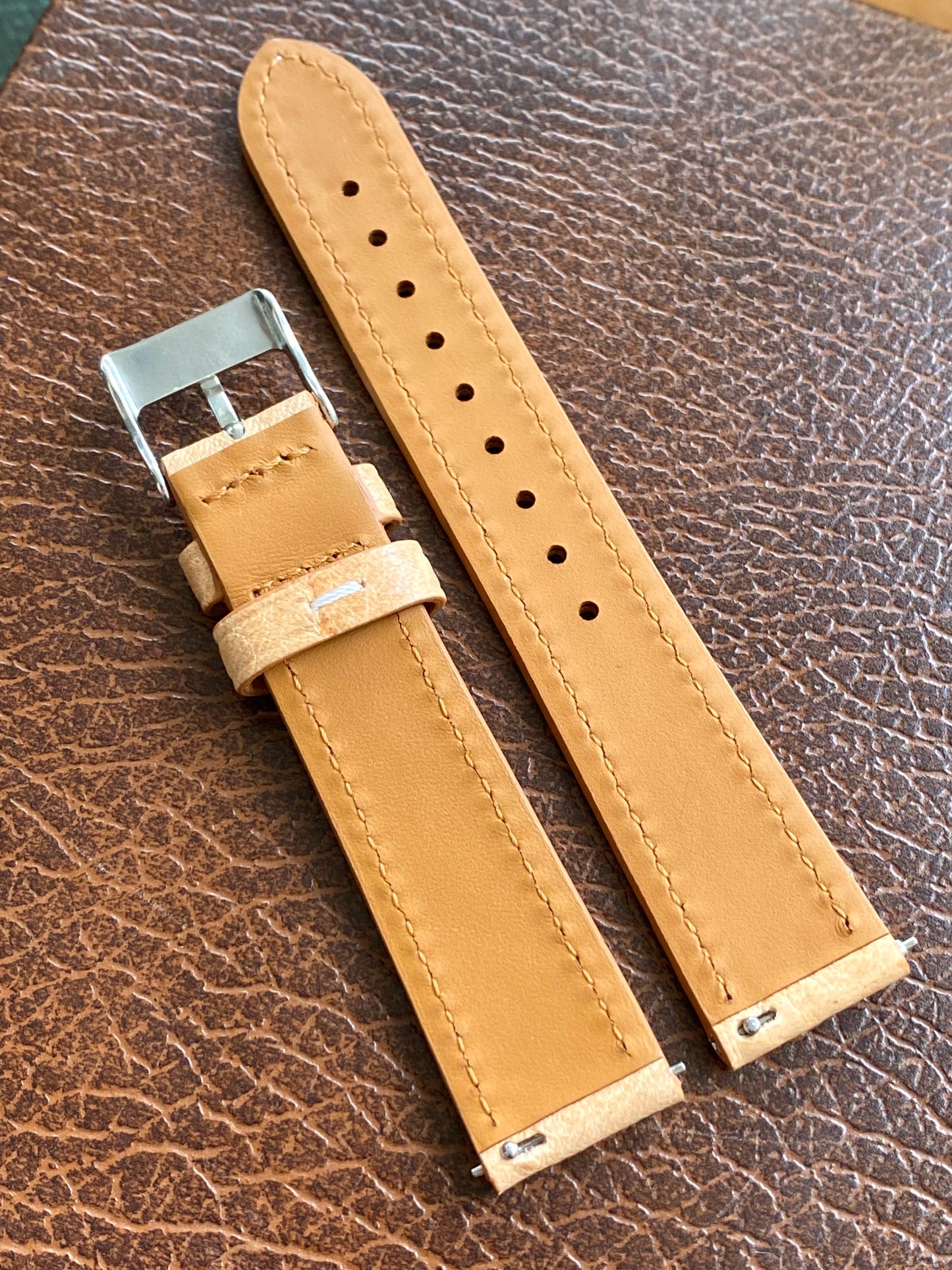 Bracelet de Montre Vintage - BEIGE 18mm - Cuir Véritable de Haute Qualité