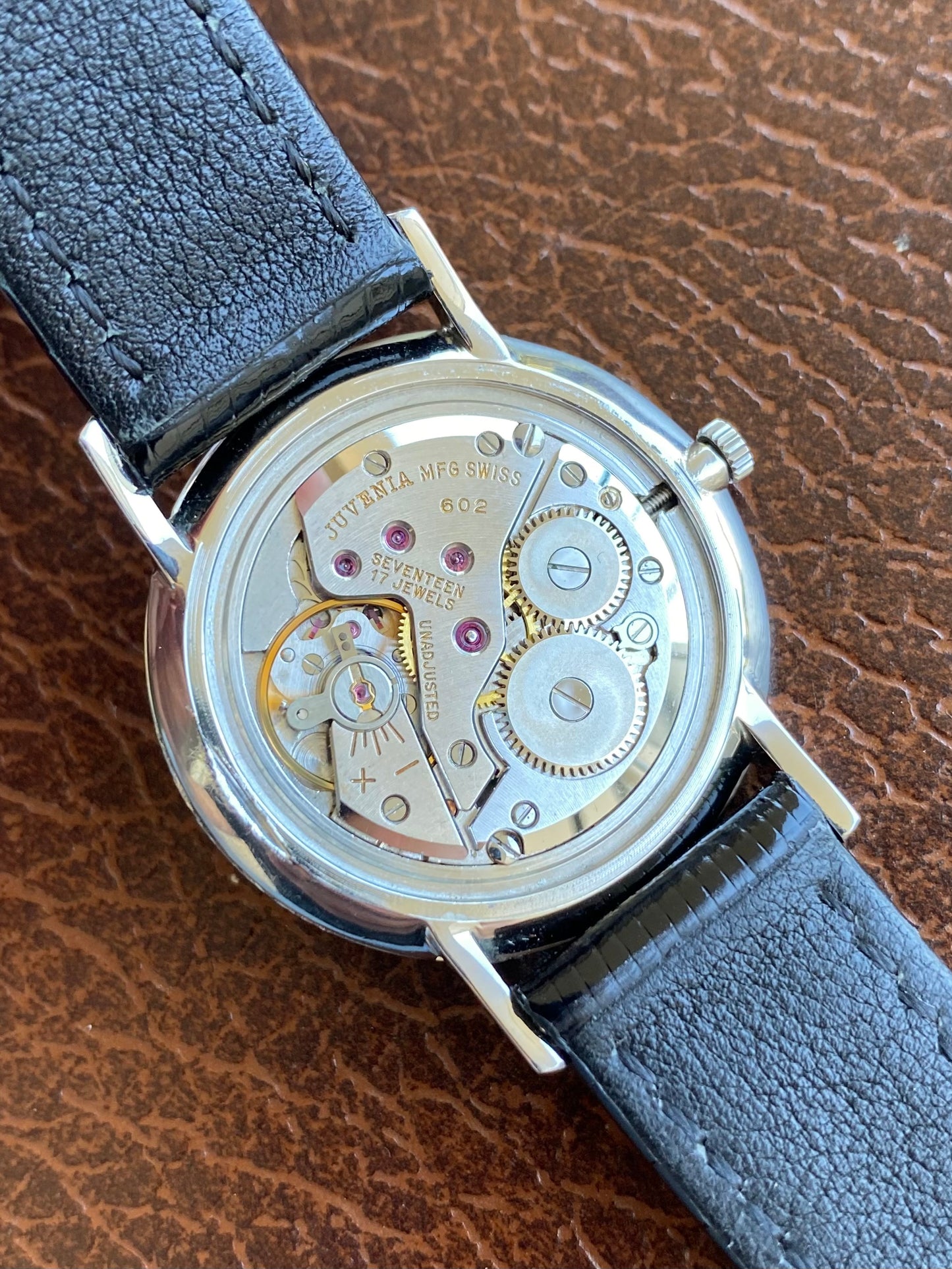Juvenia Swiss Extra Plate DressWatch - Montre Vintage Mécanique Cal.602 - 1960