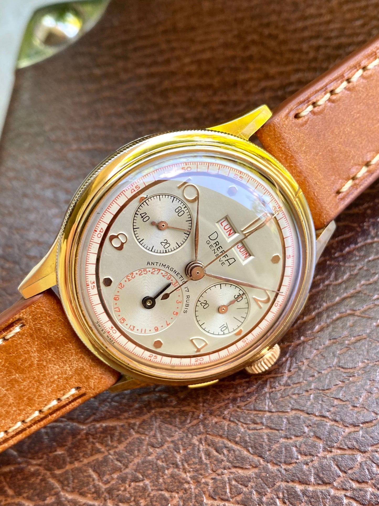 Dreffa Genève Chronographe Triple Date Calendar Landeron 59 - Lunette Tourante - Montre Vintage Plaqué Or 1950