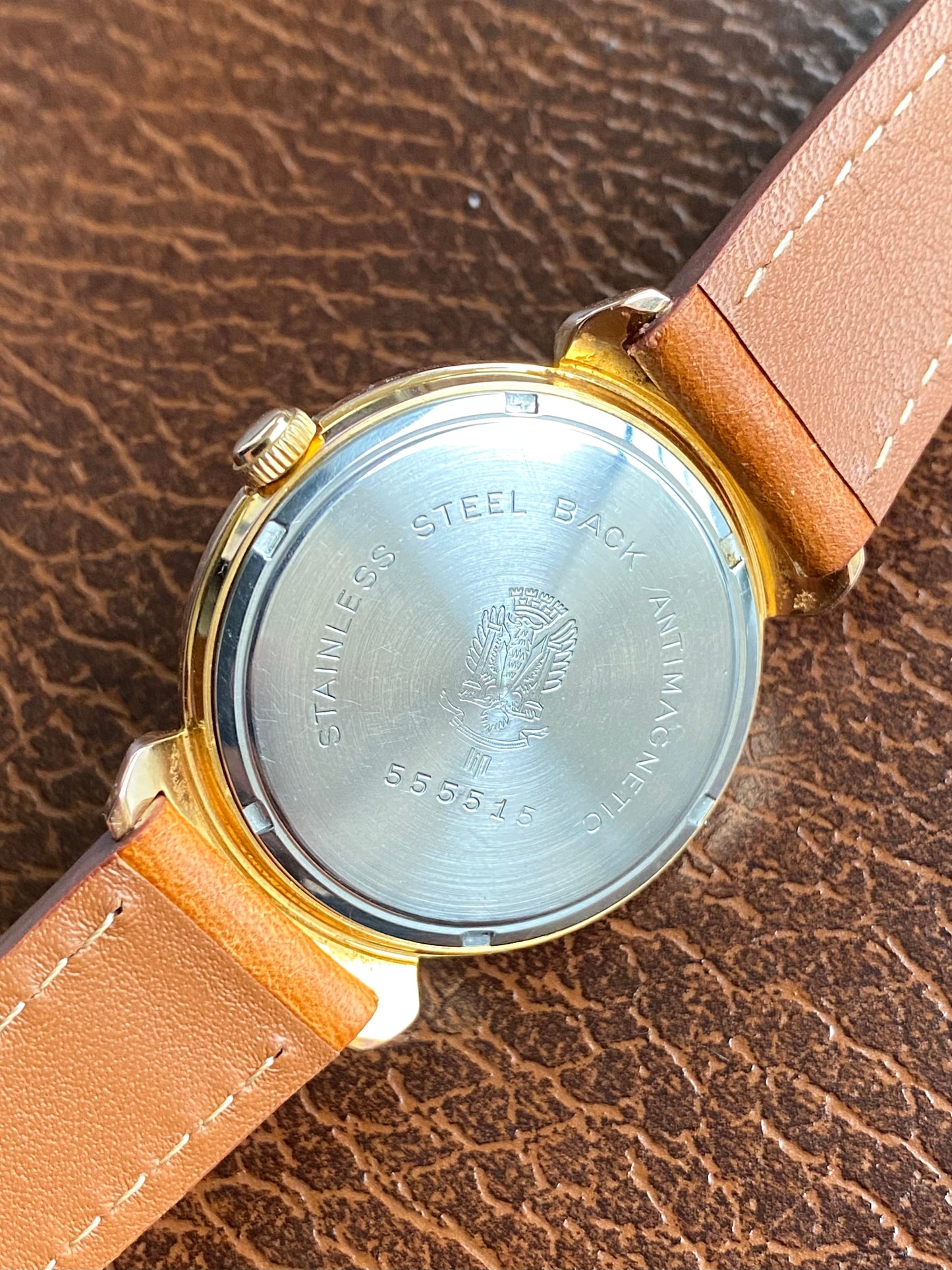 LIP Dato Bull-Horn R23c France - Montre Vintage Mécanique Plaqué Or 1960