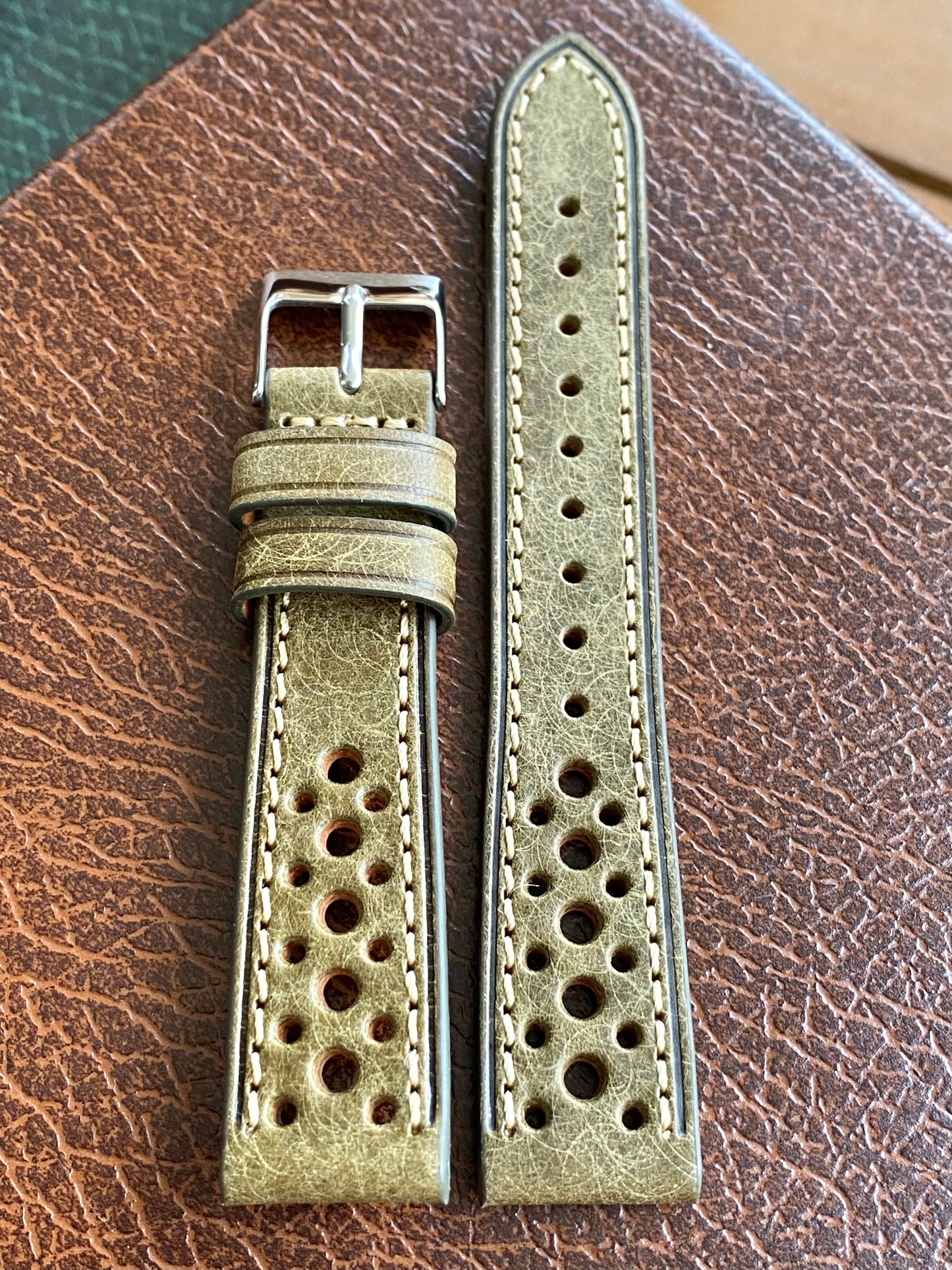 Bracelet de Montre Vintage - VERT Rallye Sport 18mm - Cuir Véritable Ajouré