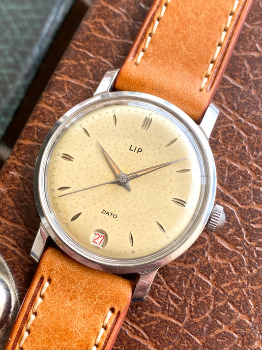 LIP Dato R23 - Montre Vintage France - Mécanique Acier Patinée 1960