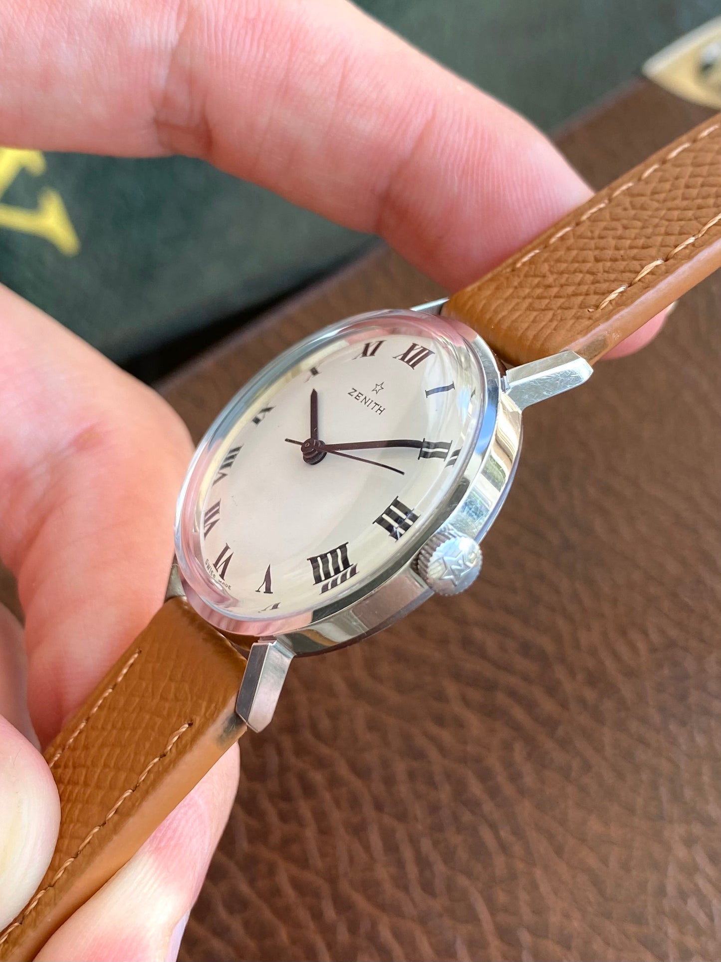 Zenith Suisse Montre Vintage Mécanique Calibre 2542 - Chiffres Romains - 1960 + Boucle