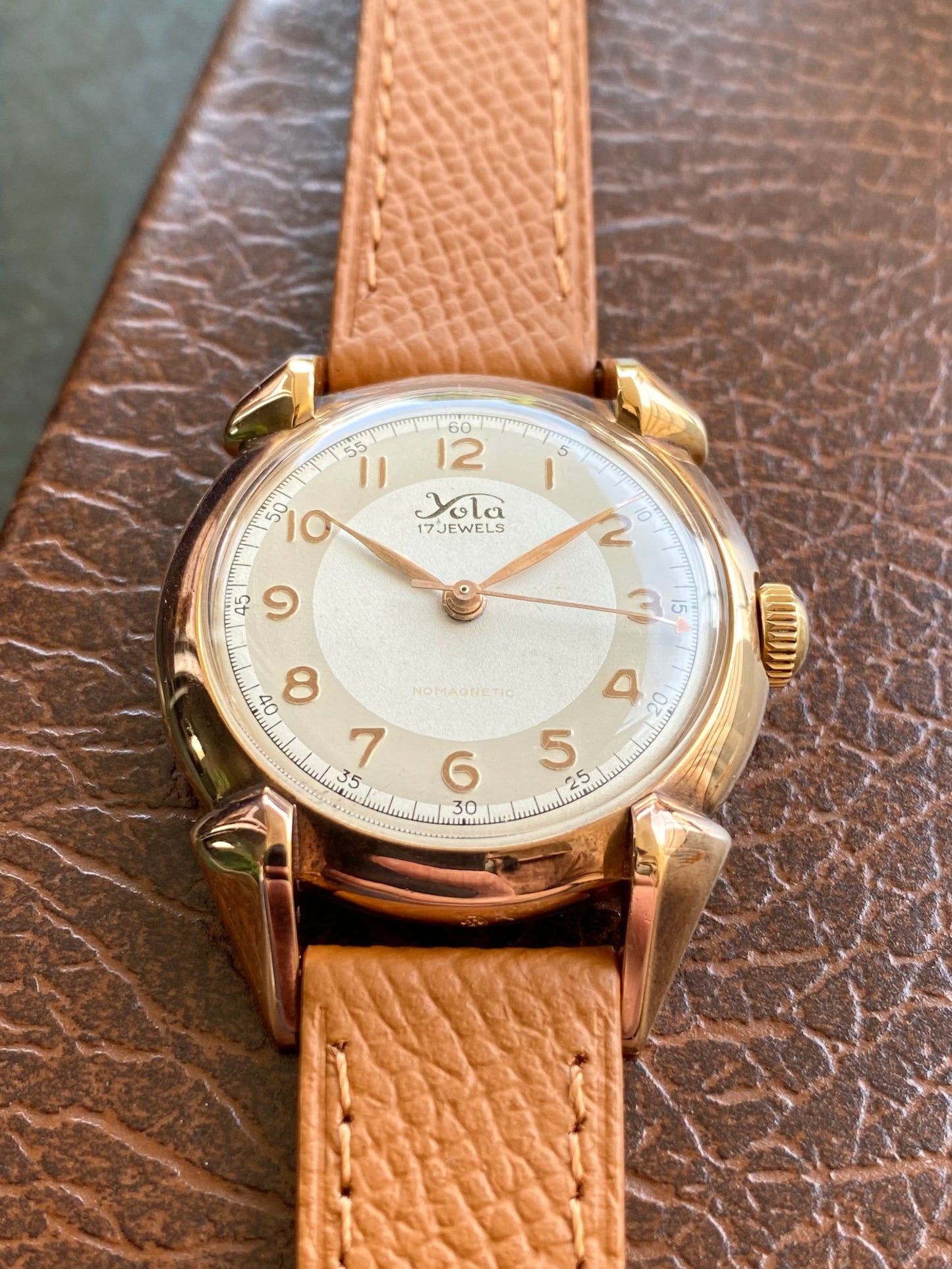 Yola Montre Vintage Mécanique France - Plaqué Or 1940