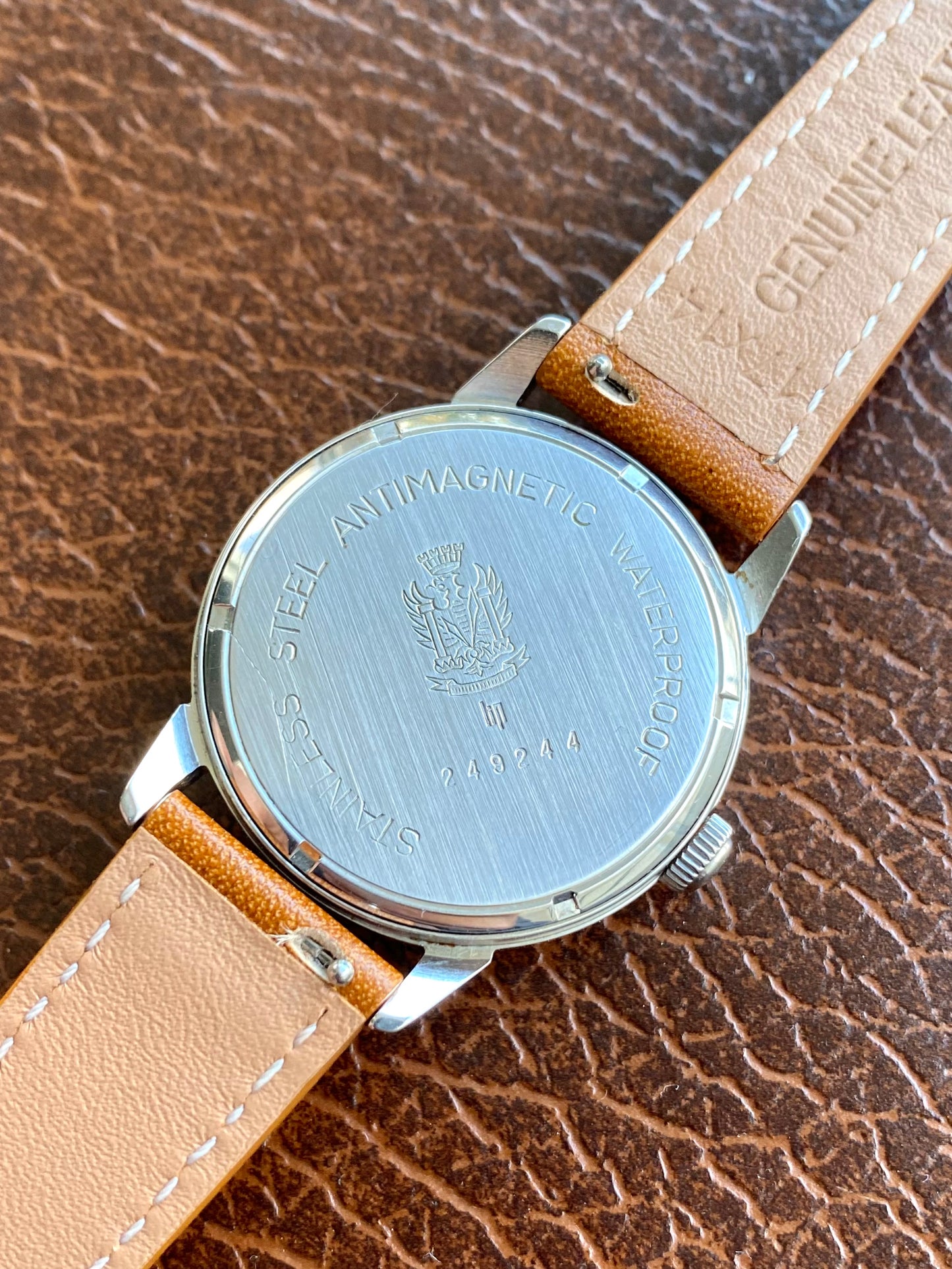 LIP Robust Besançon France - Montre Vintage Mécanique Acier R23 1960