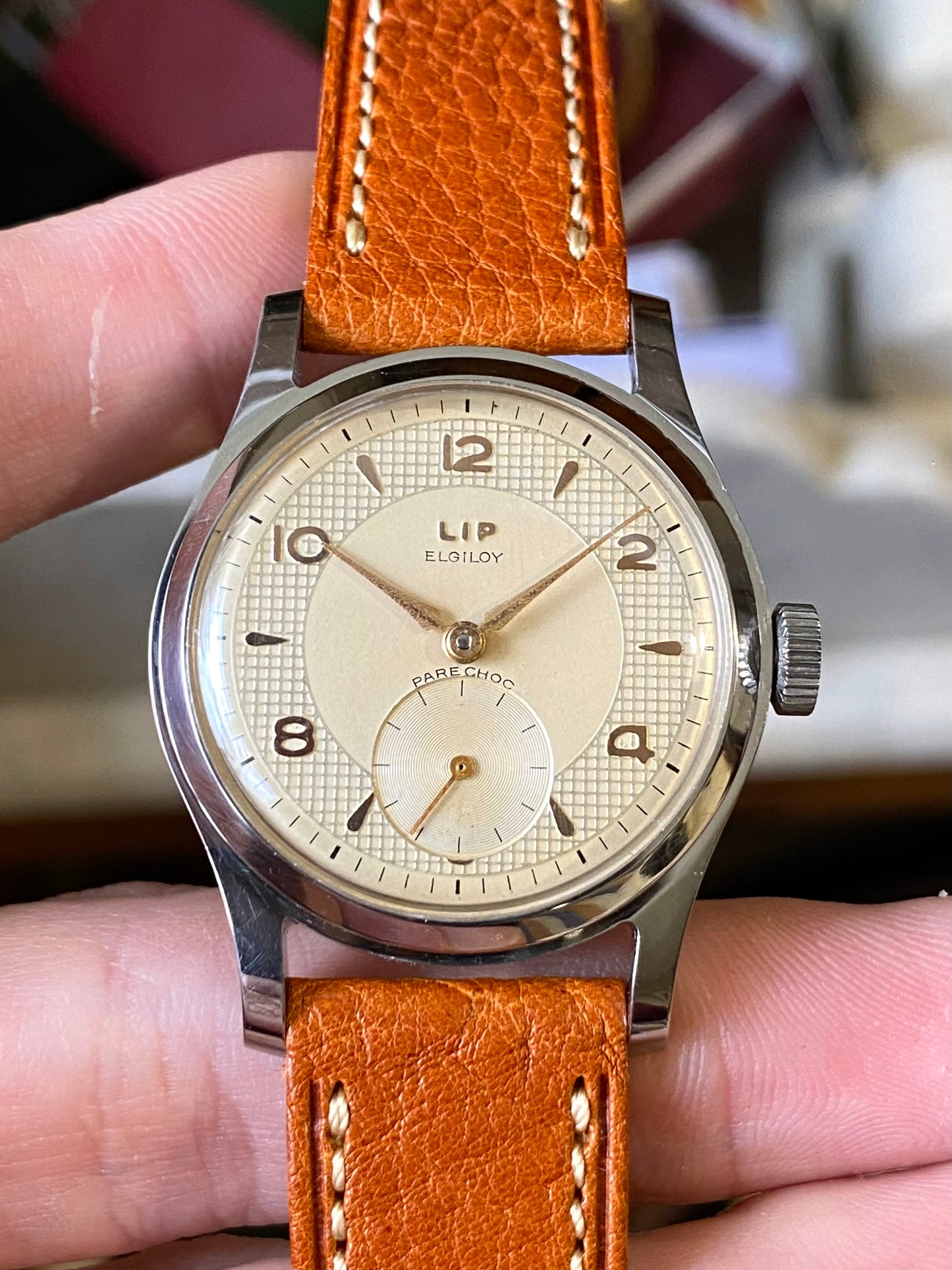 LIP Elgiloy PareChoc R25 Montre Vintage Mécanique France 1960