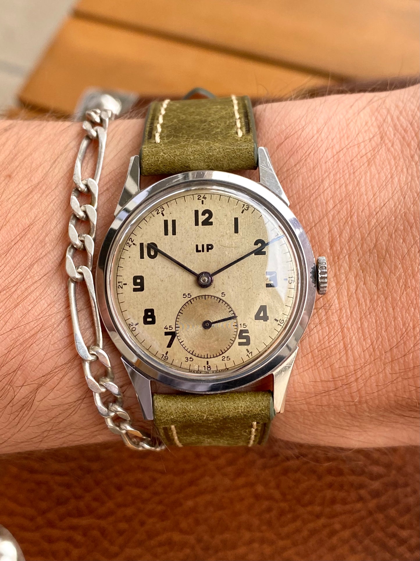 LIP "Made In France" R25 en Acier - Montre Vintage Mécanique Militaire 1940