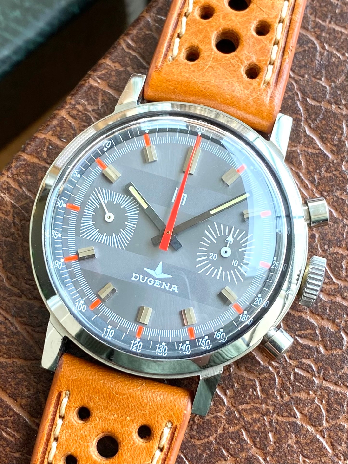 LIP x Dugena Chronographe Montre Vintage Mécanique France - Valjoux 7733 - Double Signature - 1970