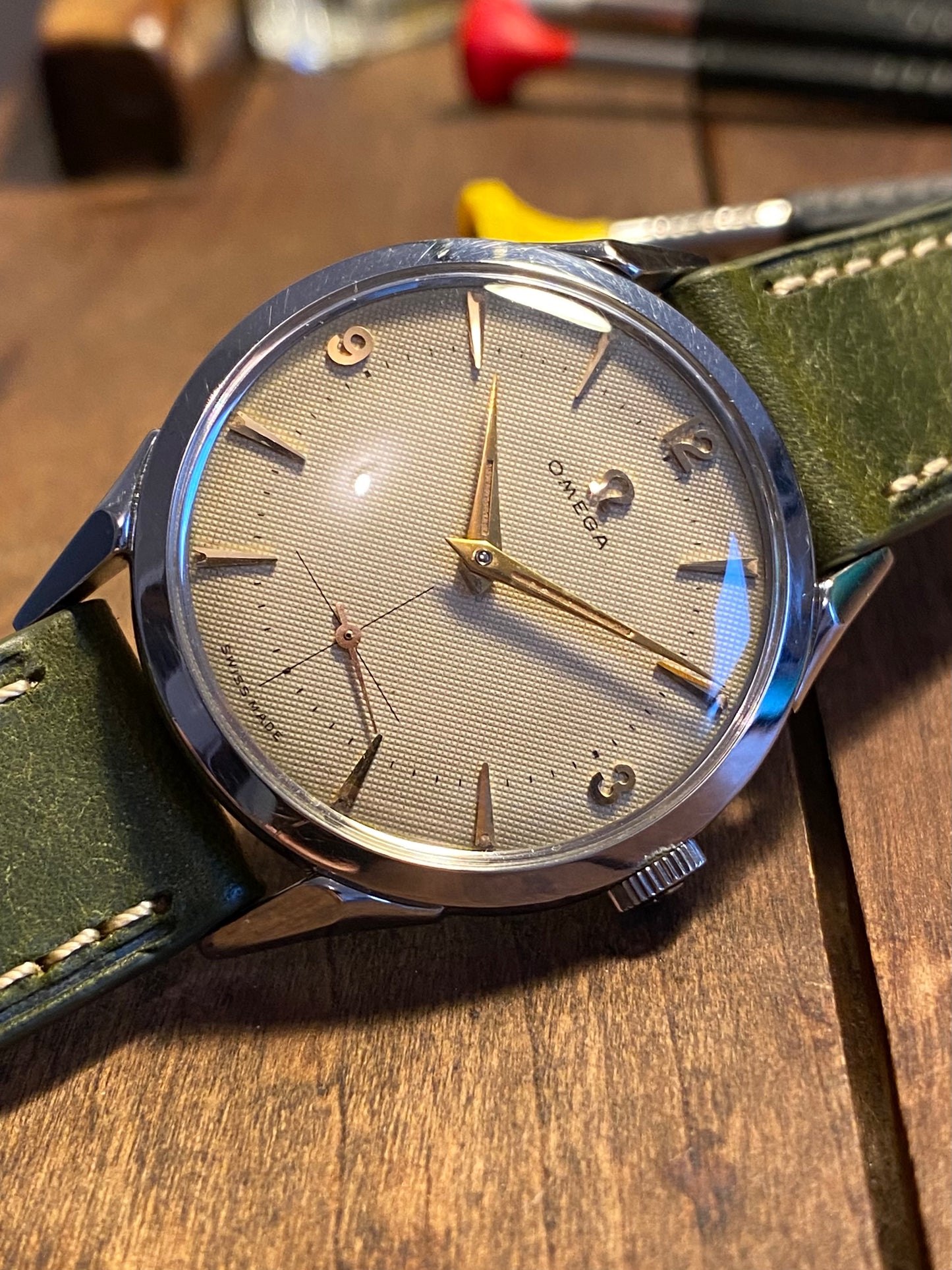 Omega 2605-16 Cadran Nid D’abeille "Honey Comb" Cal.266 Montre Vintage Mécanique 1954