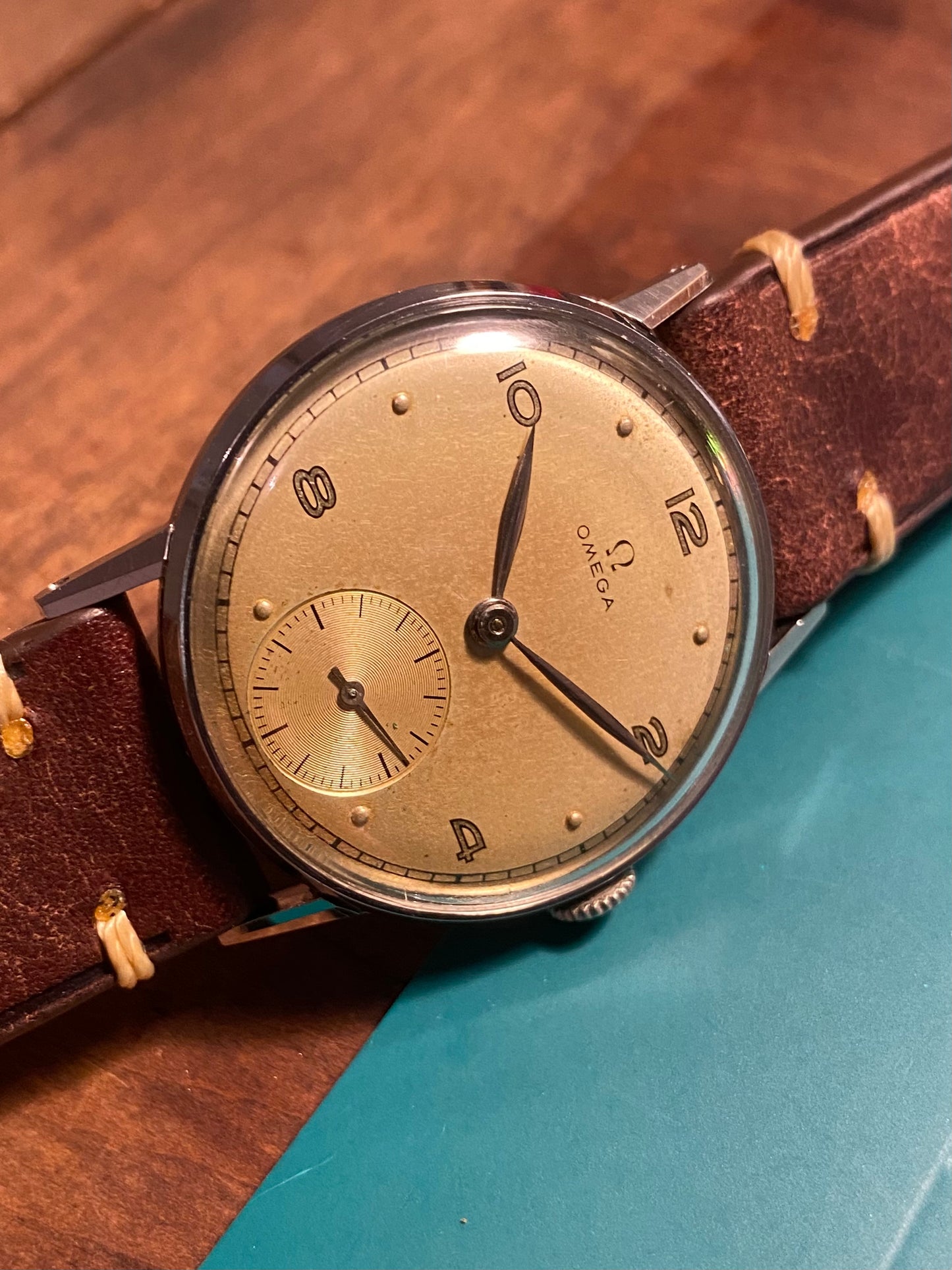 Omega Cal.28 Réf. 2595/2 Montre Vintage Mécanique 1945