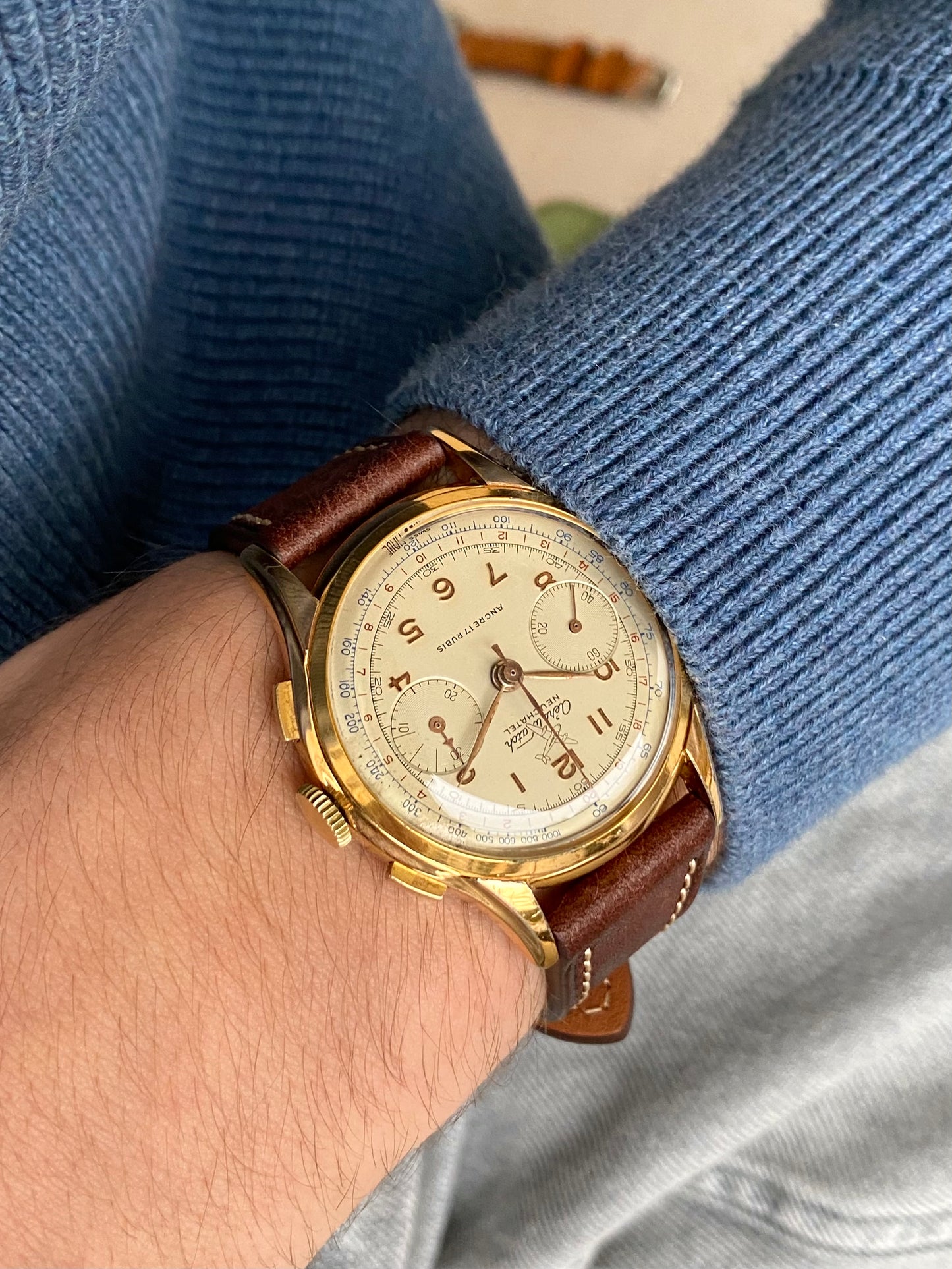 AéroWatch Montre Vintage Chronographe Suisse Plaqué Or - Mecanique Landeron 48 - 1950