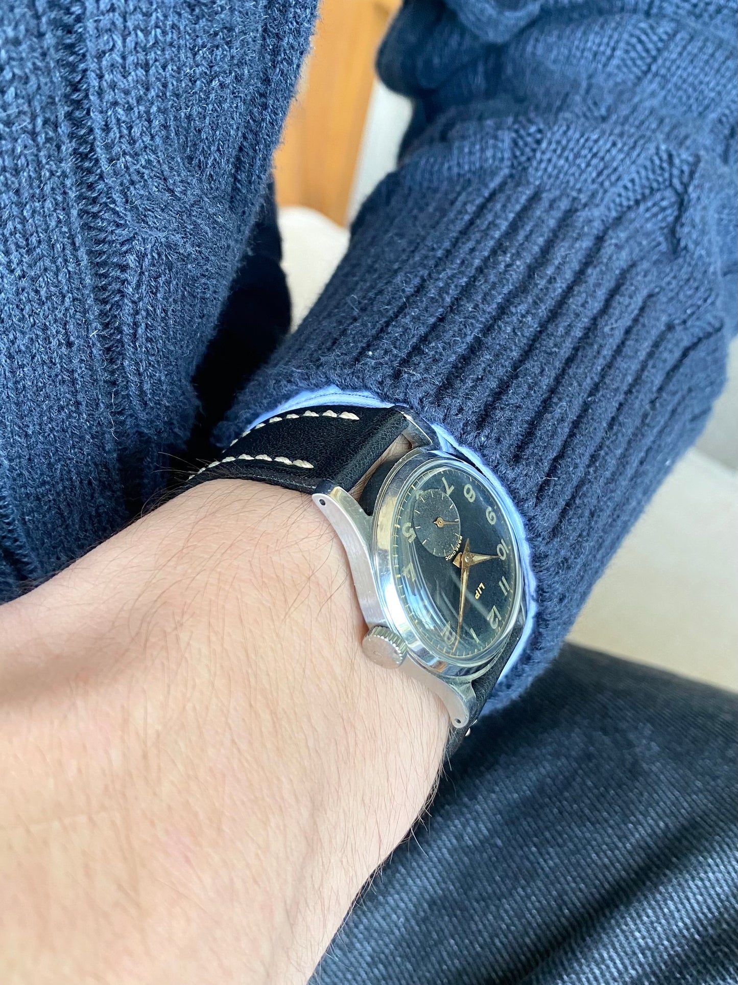 LIP R25 France - Cadran Noir - Montre Vintage Mécanique Militaire en Acier - 1940