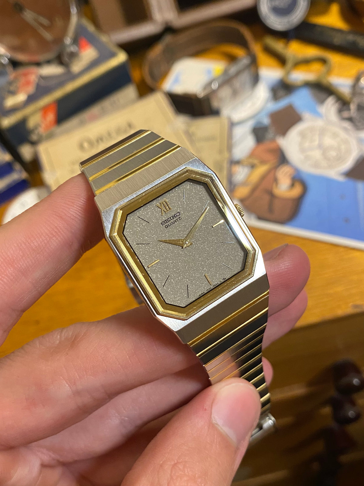Seiko Tank Quartz Montre Vintage Or - Acier 1980