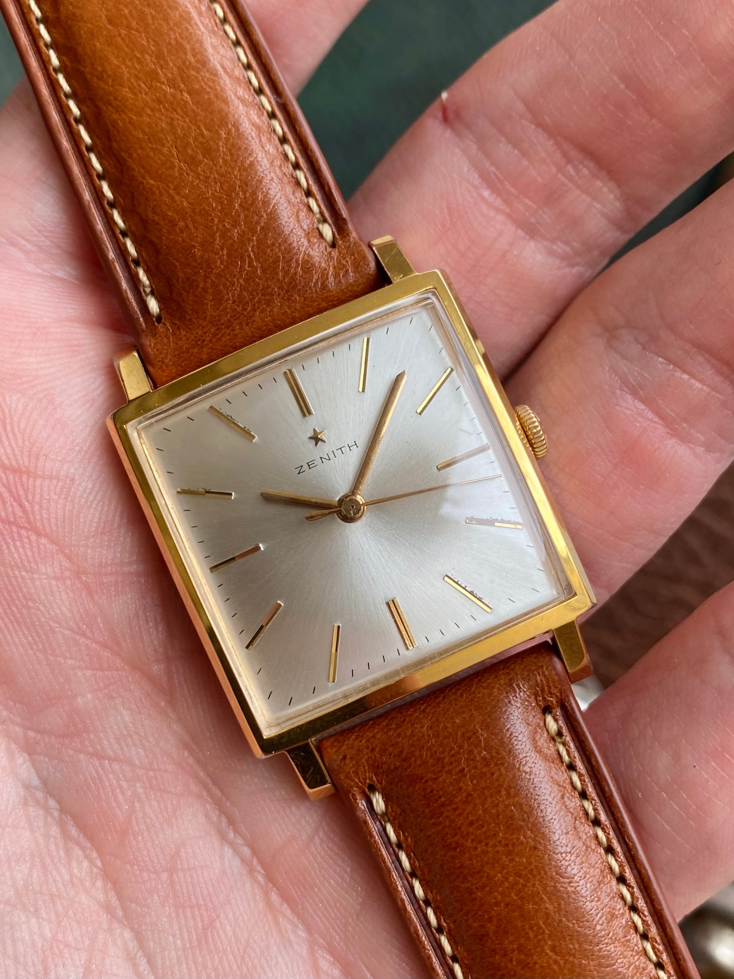 Zenith Montre Suisse Vintage Mécanique Plaqué Or Boitier Carré 1960
