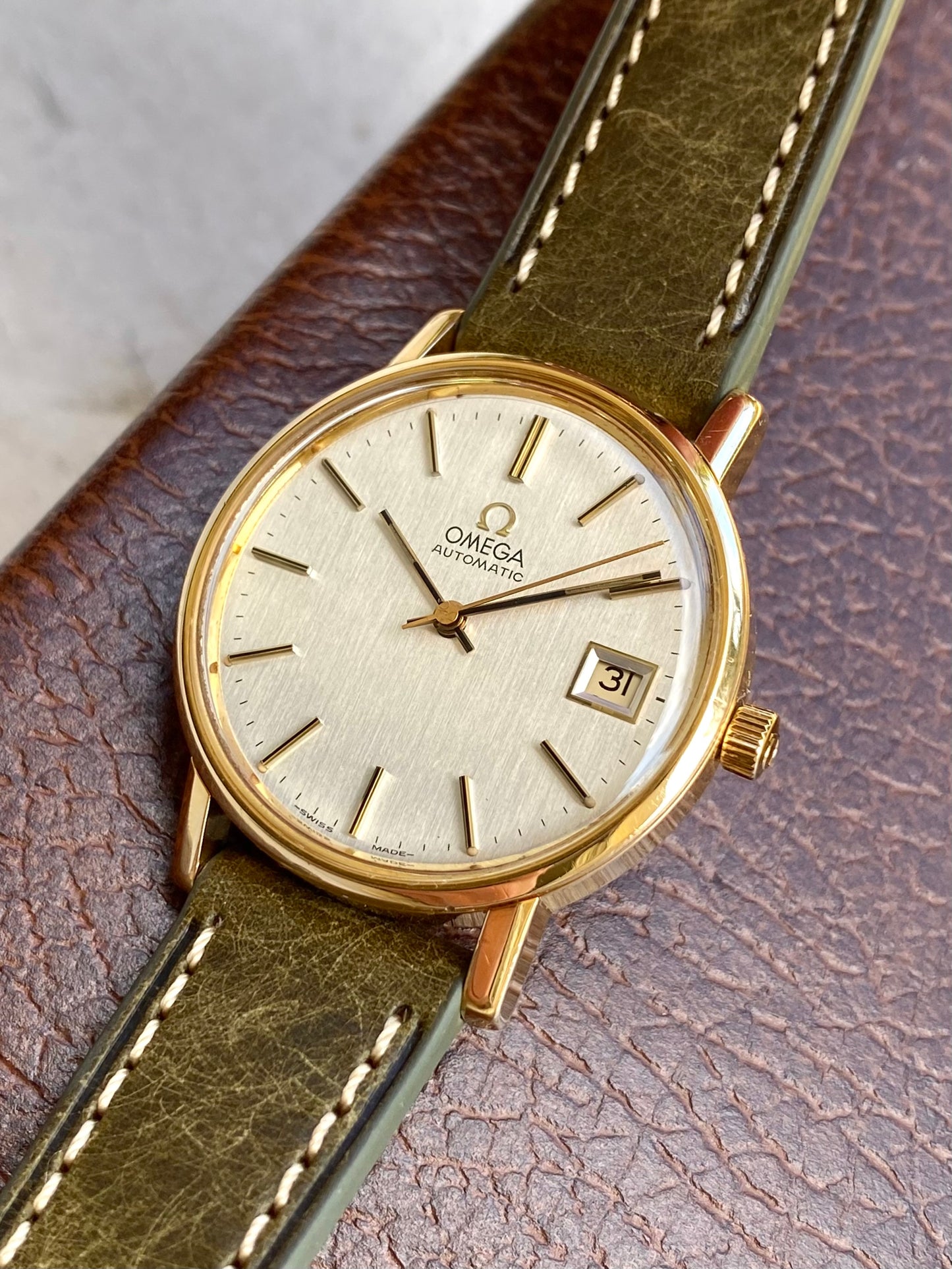 Omega Automatic Date Plaqué Or Cal.1012 Montre Vintage Mécanique 1979
