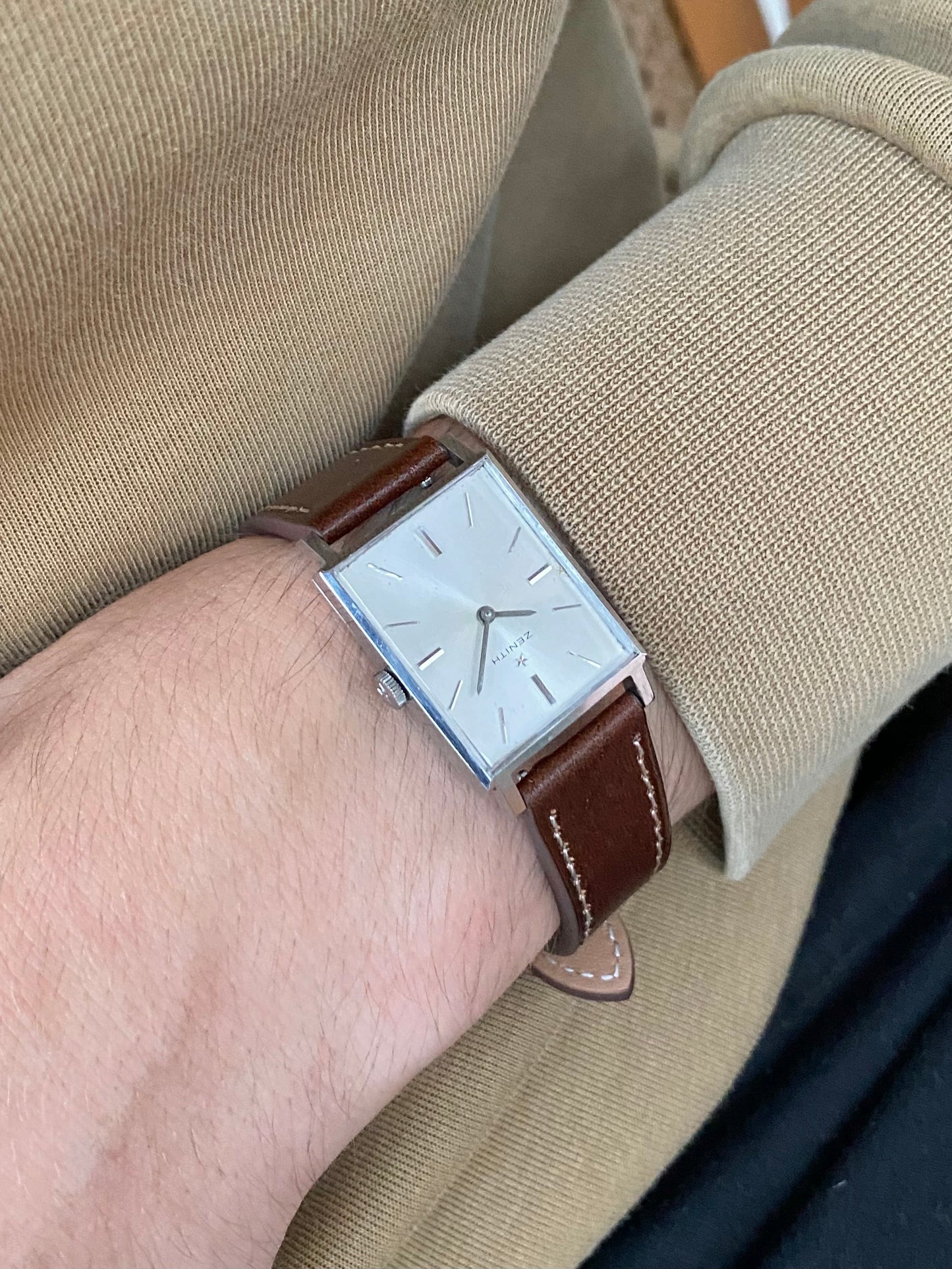Zenith Tank Montre Rectangle Acier - Mouvement Mécanique - 1960