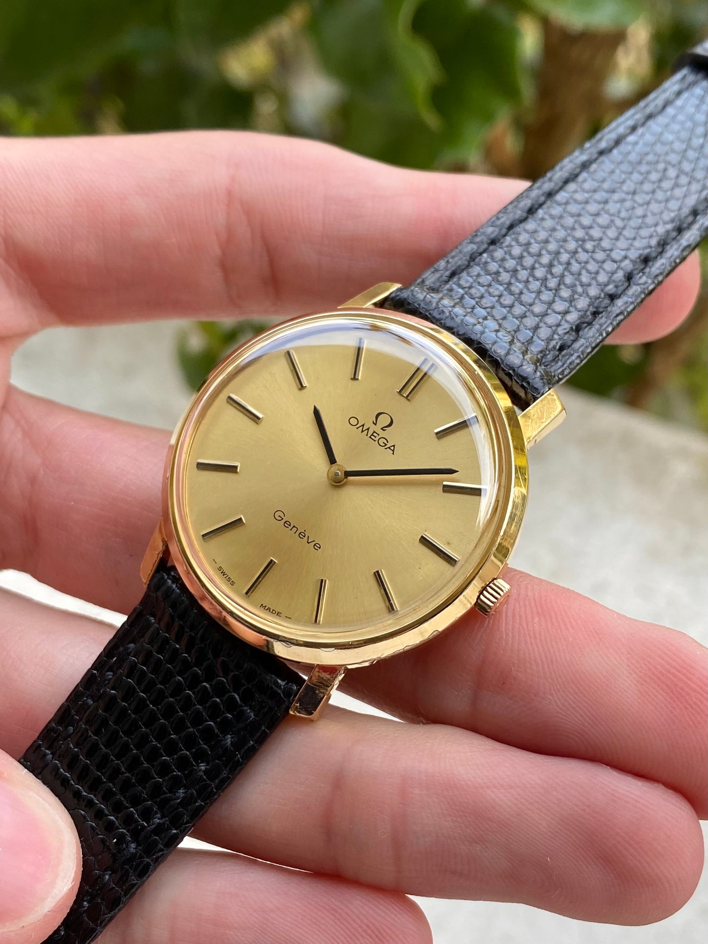 Omega Genève Montre Vintage Mécanique Plaqué Or 111.0106 Cal.625
