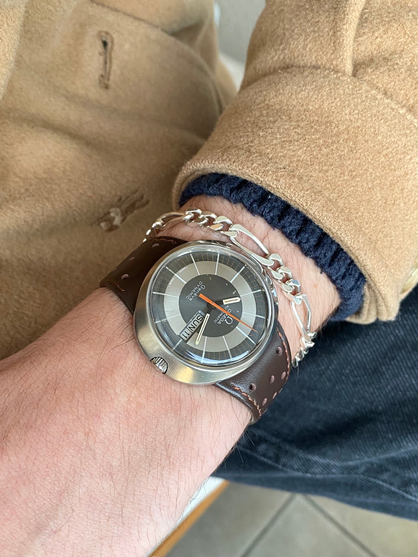 Omega Genève Dynamic Bullseye Automatic Jour Date - Cal. 752 Ref. 166.079 Montre Vintage Mécanique 1969