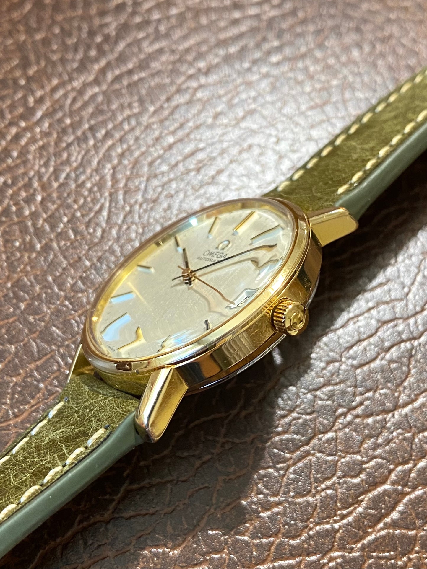 Omega Automatic Date Plaqué Or Cal.1012 Montre Vintage Mécanique 1979