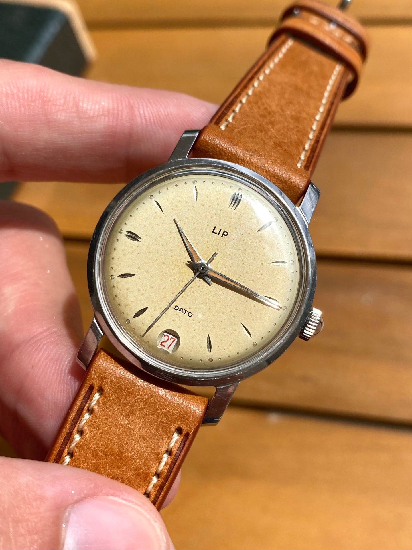 LIP Dato R23 - Montre Vintage France - Mécanique Acier Patinée 1960