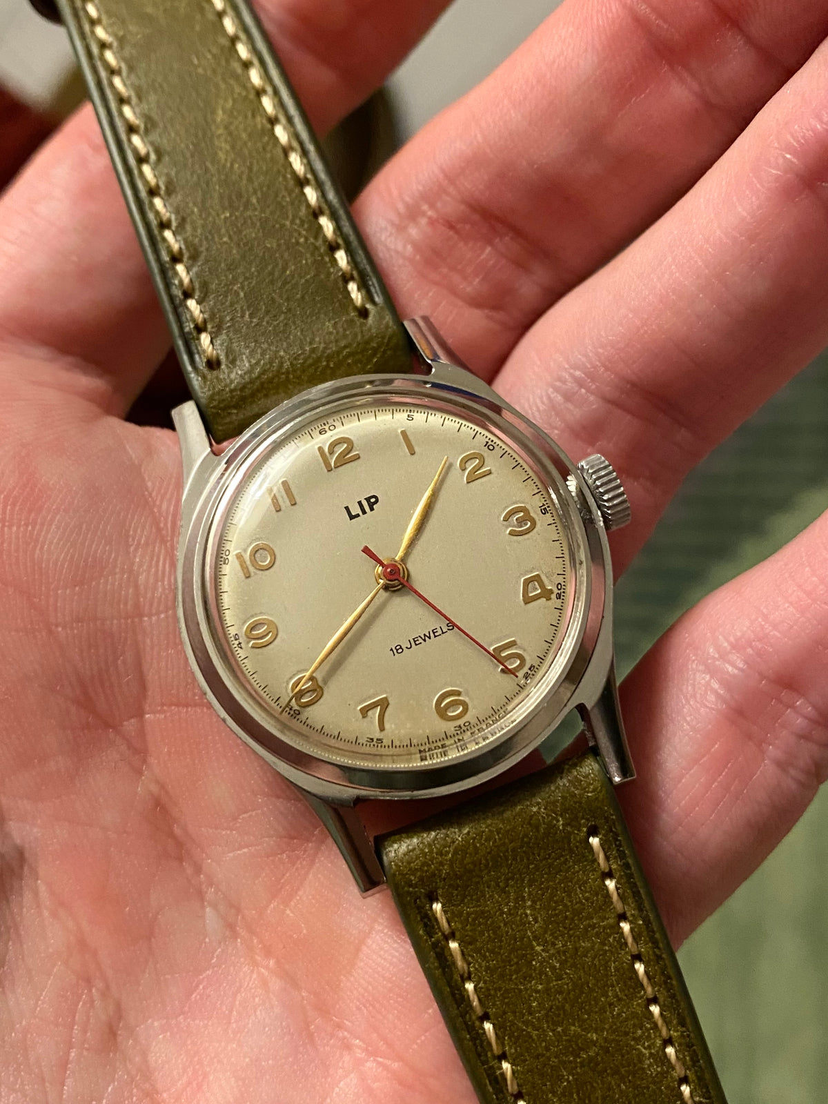 LIP France R25 - Montre Vintage Mécanique Acier 1940