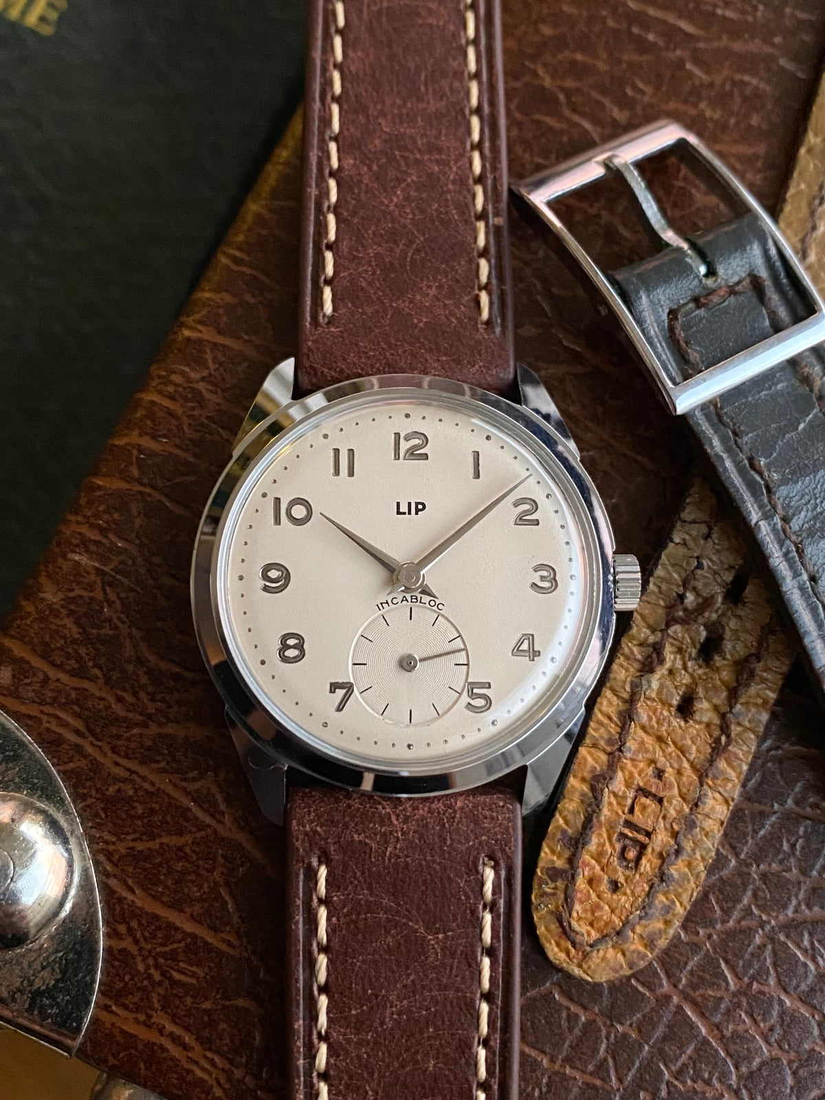LIP France R25 Neuve de Stock NOS - Montre Vintage Mécanique 1960 + Bracelet